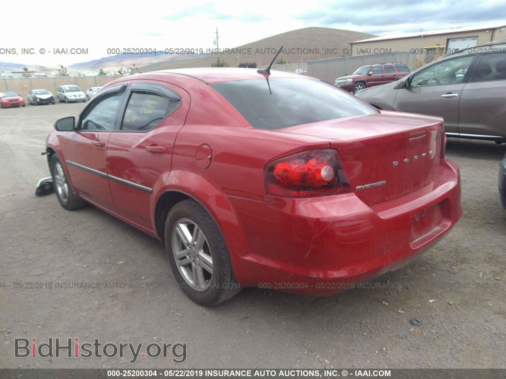 2011 DODGE AVENGER - VIN: 1B3BD1FB5BN565203 - Фото 3