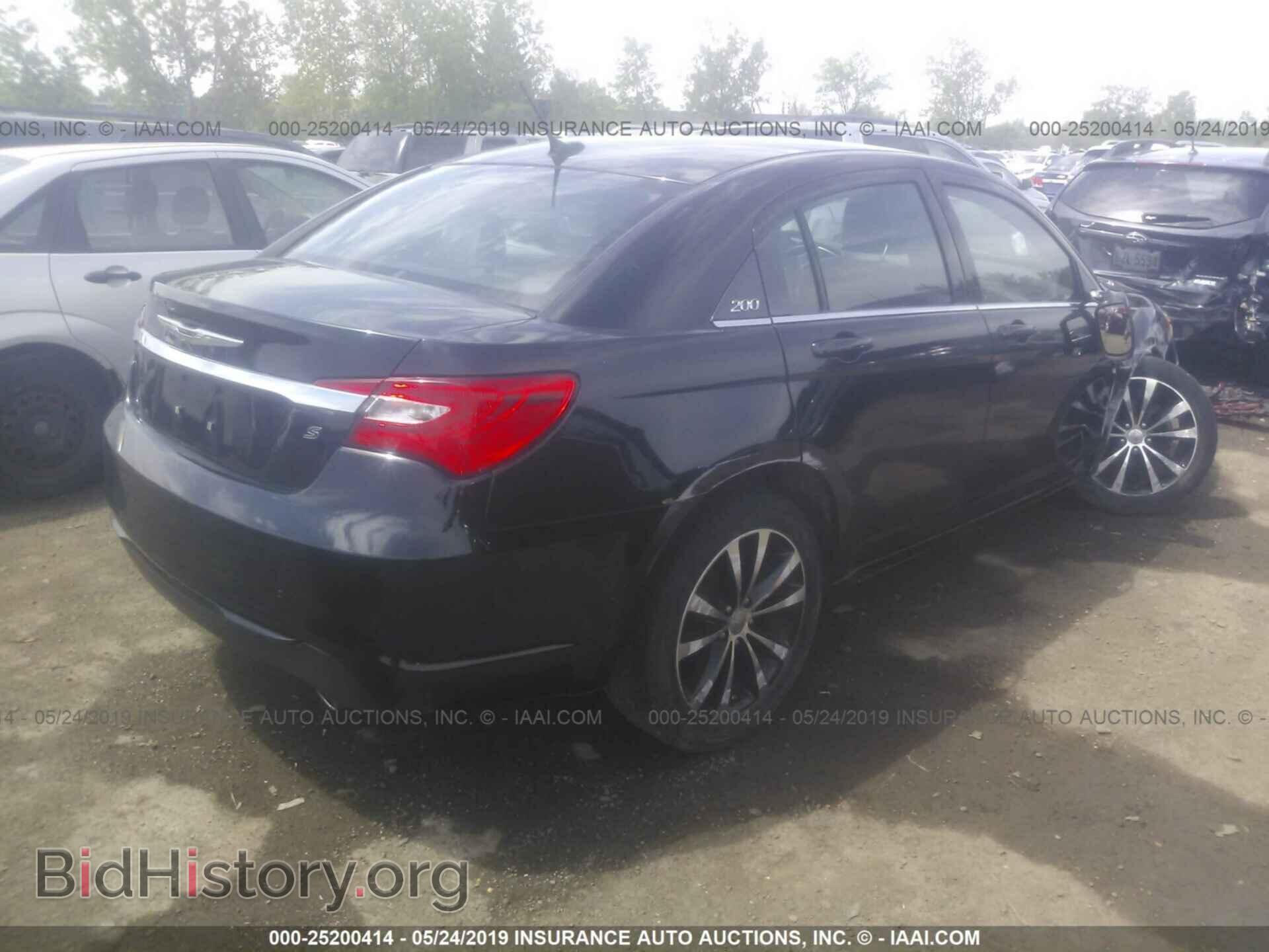 2013 CHRYSLER 200 - VIN: 1C3CCBCG1DN744406 - Photo 4