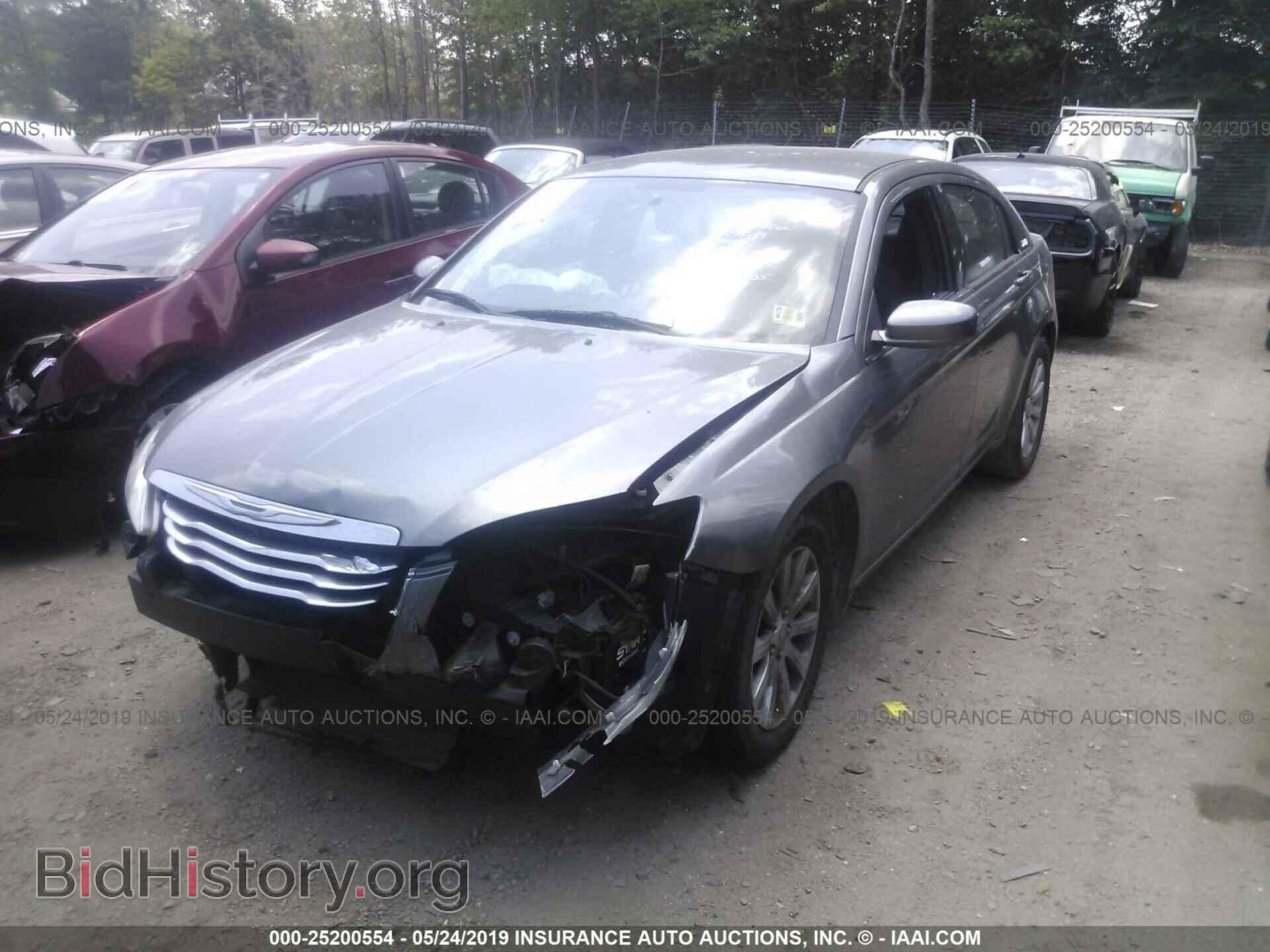 2012 CHRYSLER 200 - VIN: 1C3CCBBB8CN178135 - Фото 2