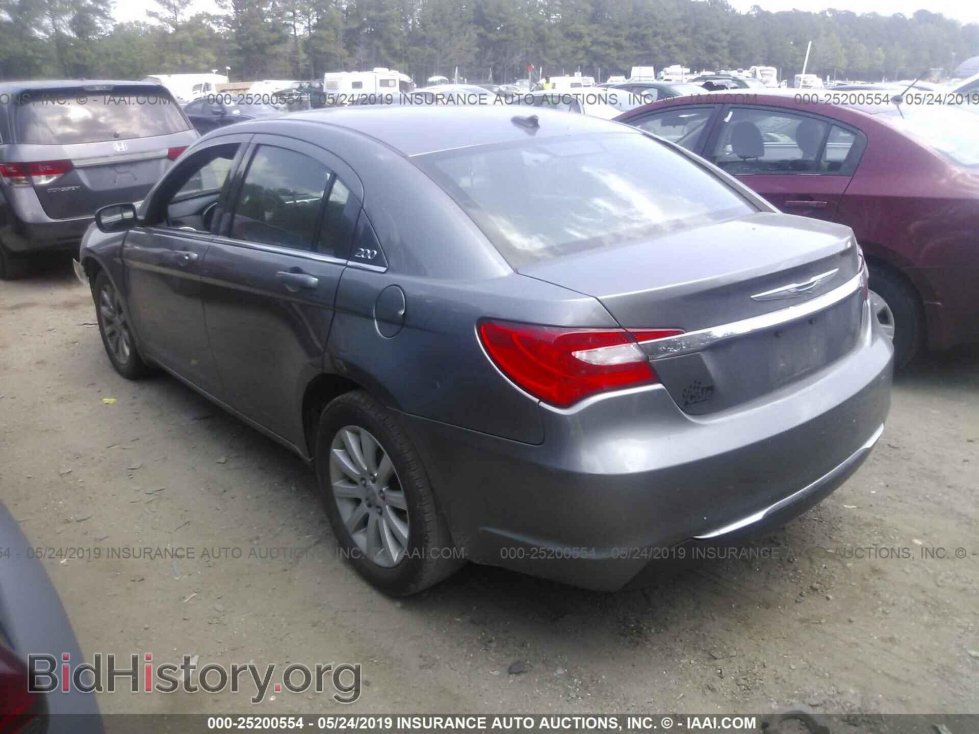 2012 CHRYSLER 200 - VIN: 1C3CCBBB8CN178135 - Фото 3