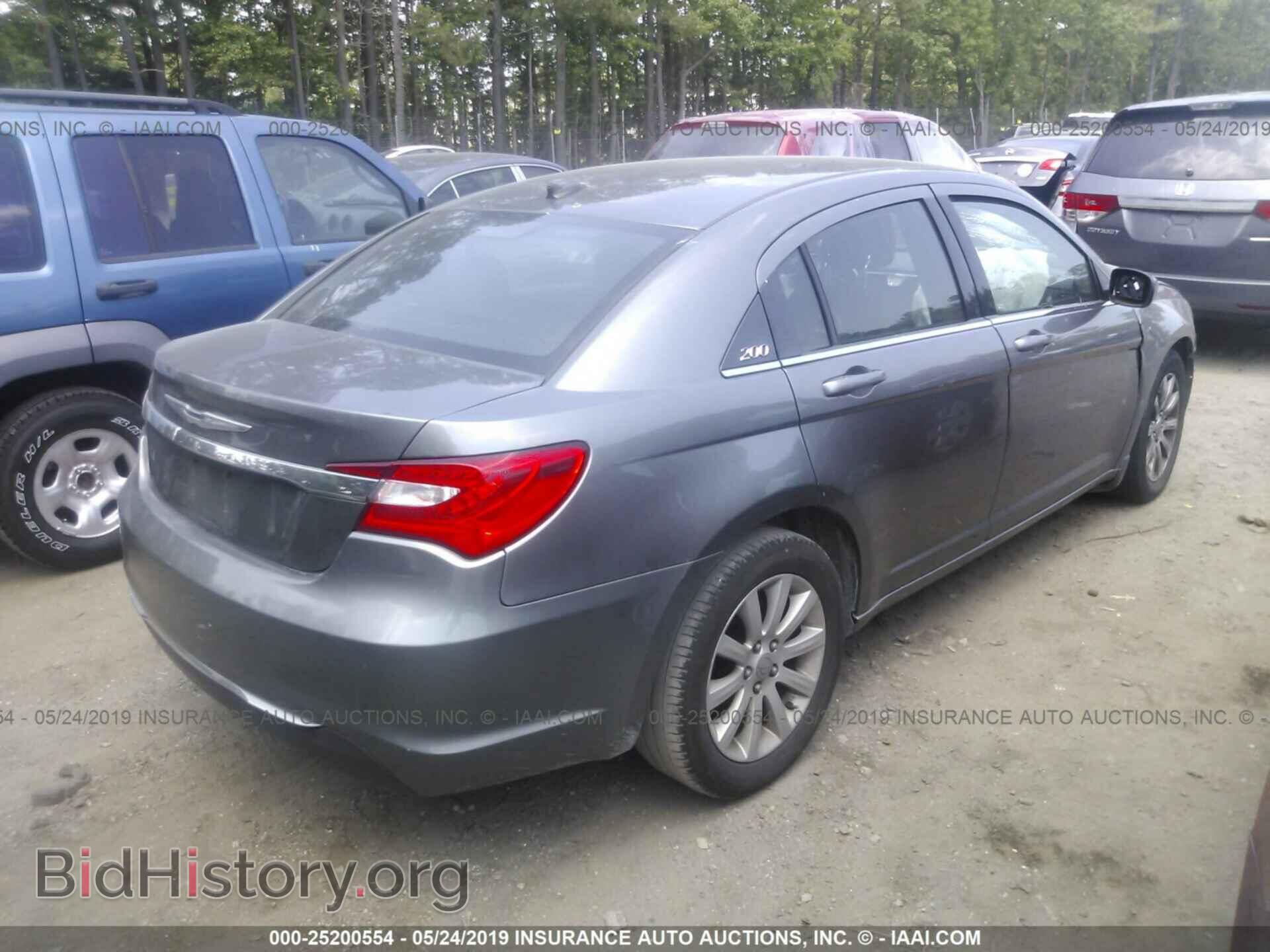 2012 CHRYSLER 200 - VIN: 1C3CCBBB8CN178135 - Фото 4