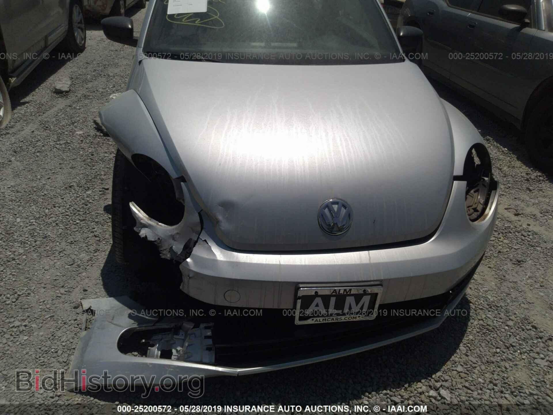 2014 VOLKSWAGEN BEETLE - VIN: 3VWF17AT3EM641069 - Photo 6