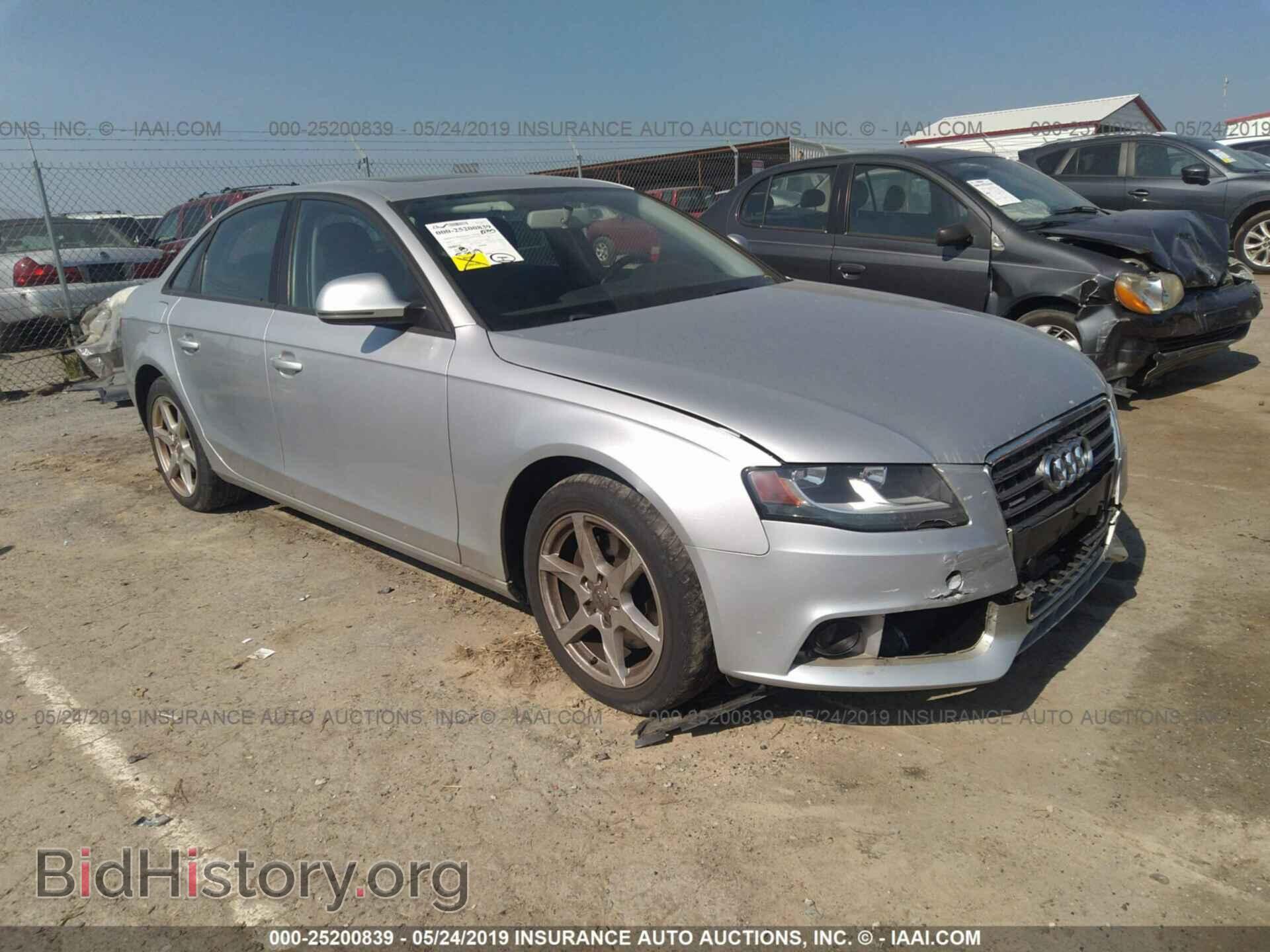 Фотография WAULF78KX9A053769 - AUDI A4 2009