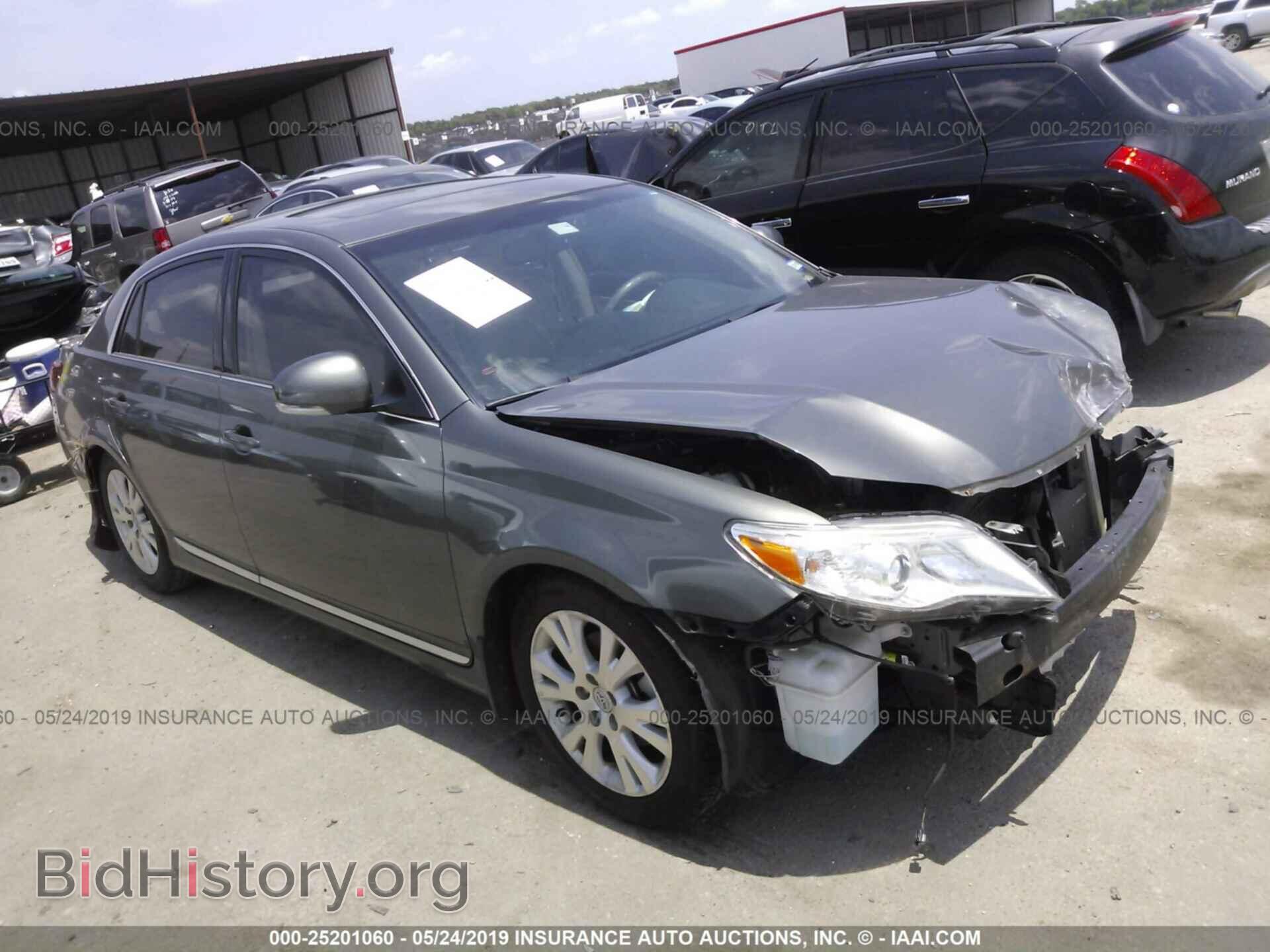 Photo 4T1BK3DB0BU402074 - TOYOTA AVALON 2011