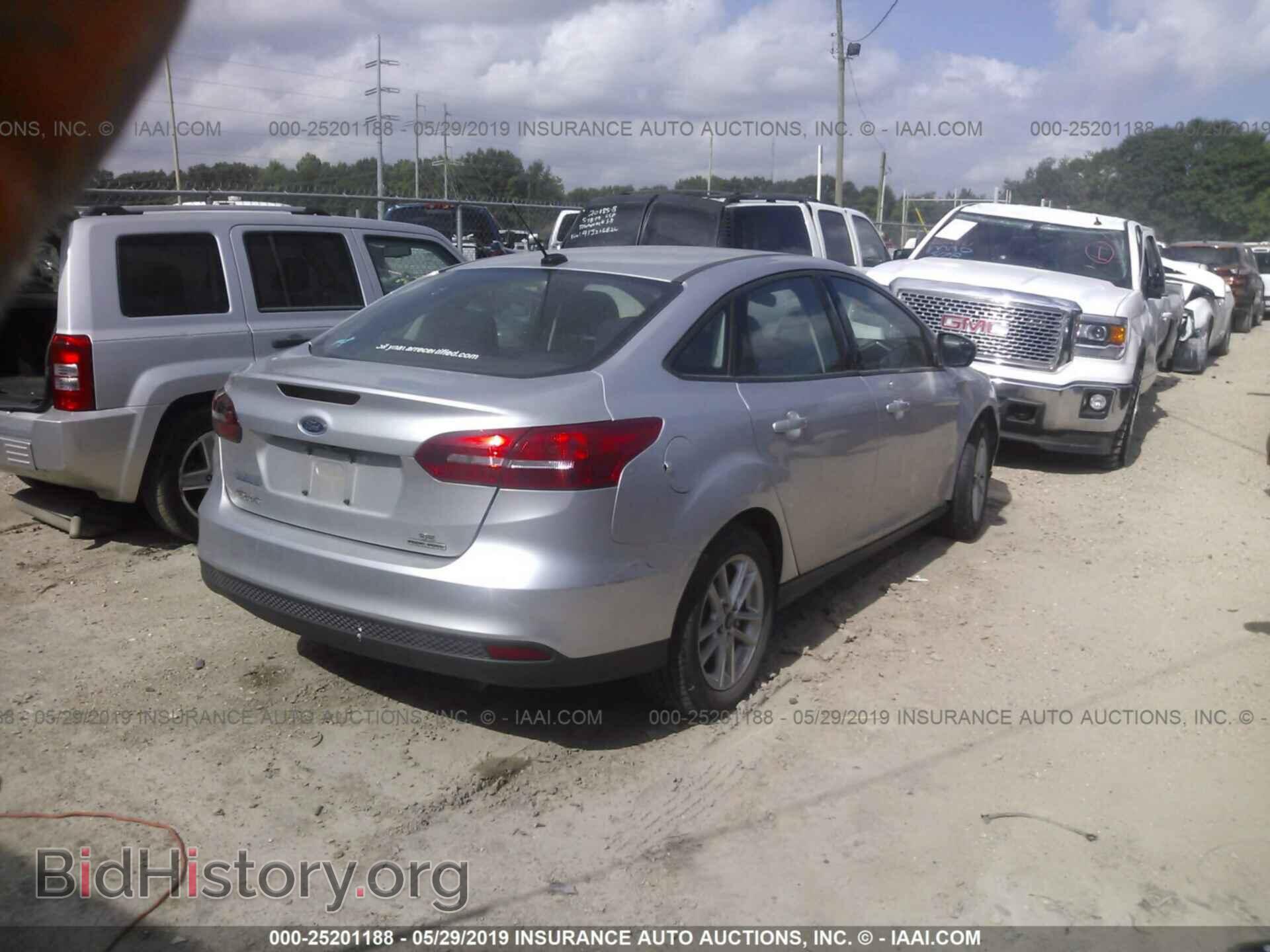 2015 FORD FOCUS - VIN: 1FADP3F22FL307500 - Photo 4