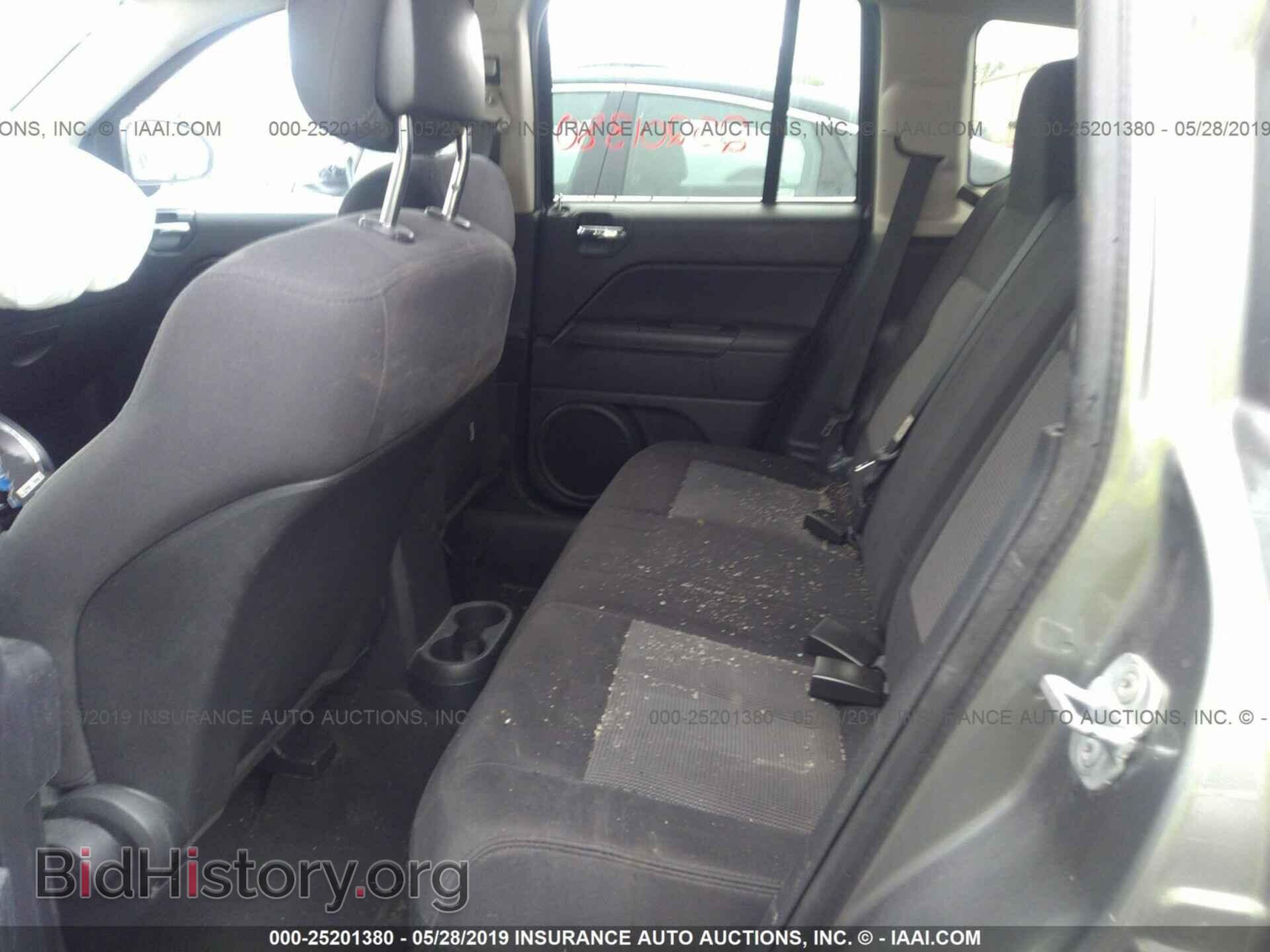 2011 JEEP COMPASS - VIN: 1J4NT1FA1BD284831 - Фото 8