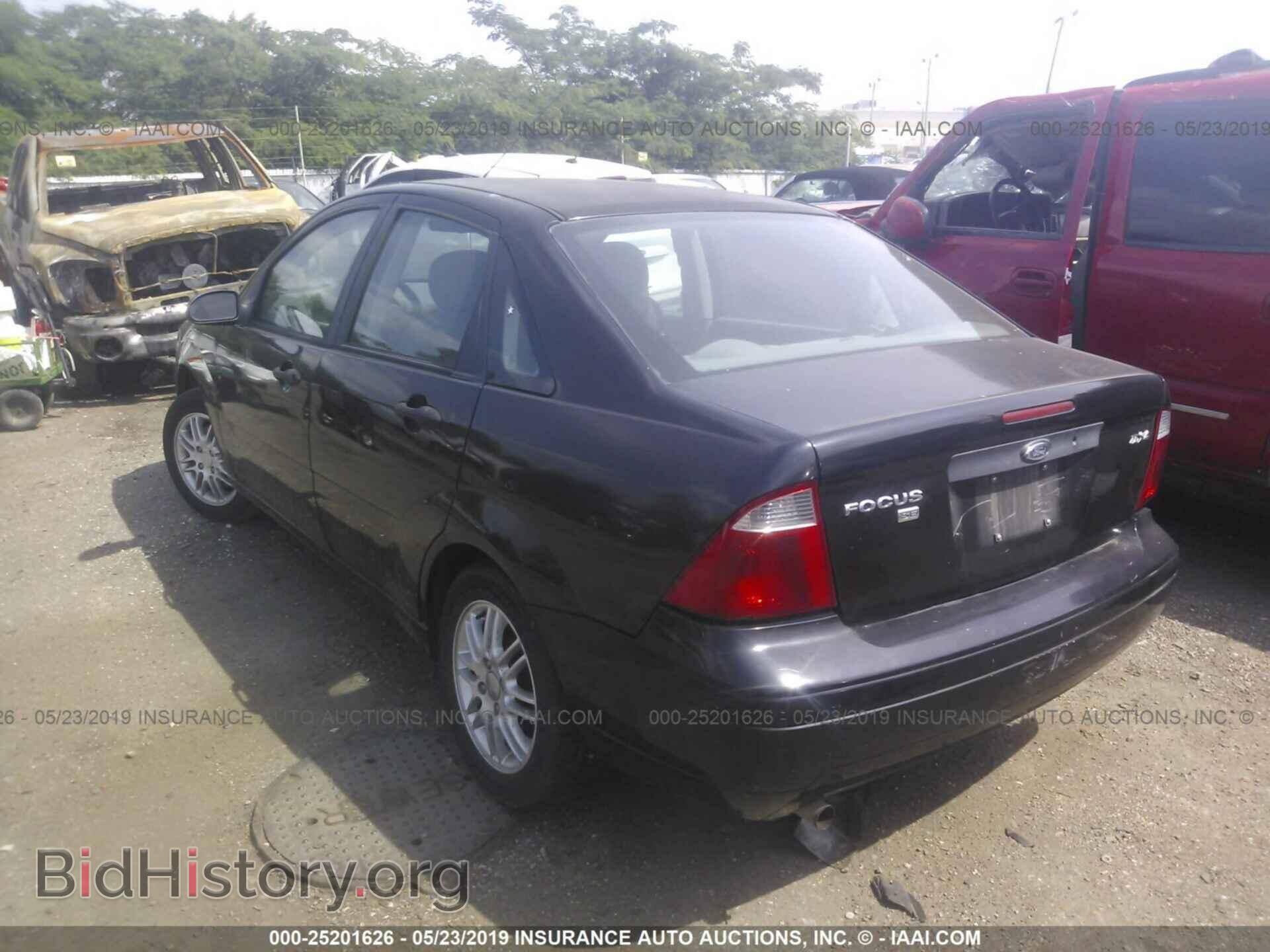 2005 FORD FOCUS - VIN: 1FAFP34N25W232350 - Фото 3