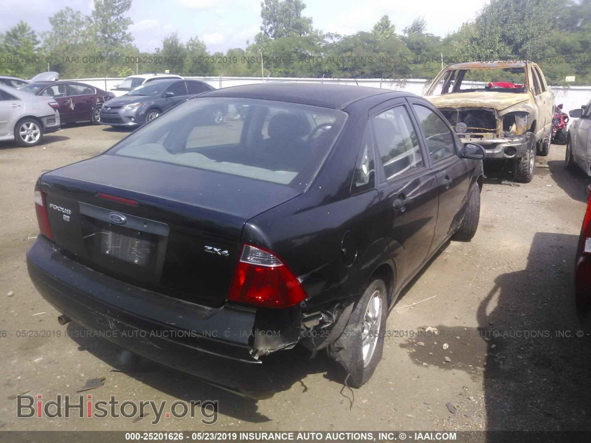 2005 FORD FOCUS - VIN: 1FAFP34N25W232350 - Фото 4