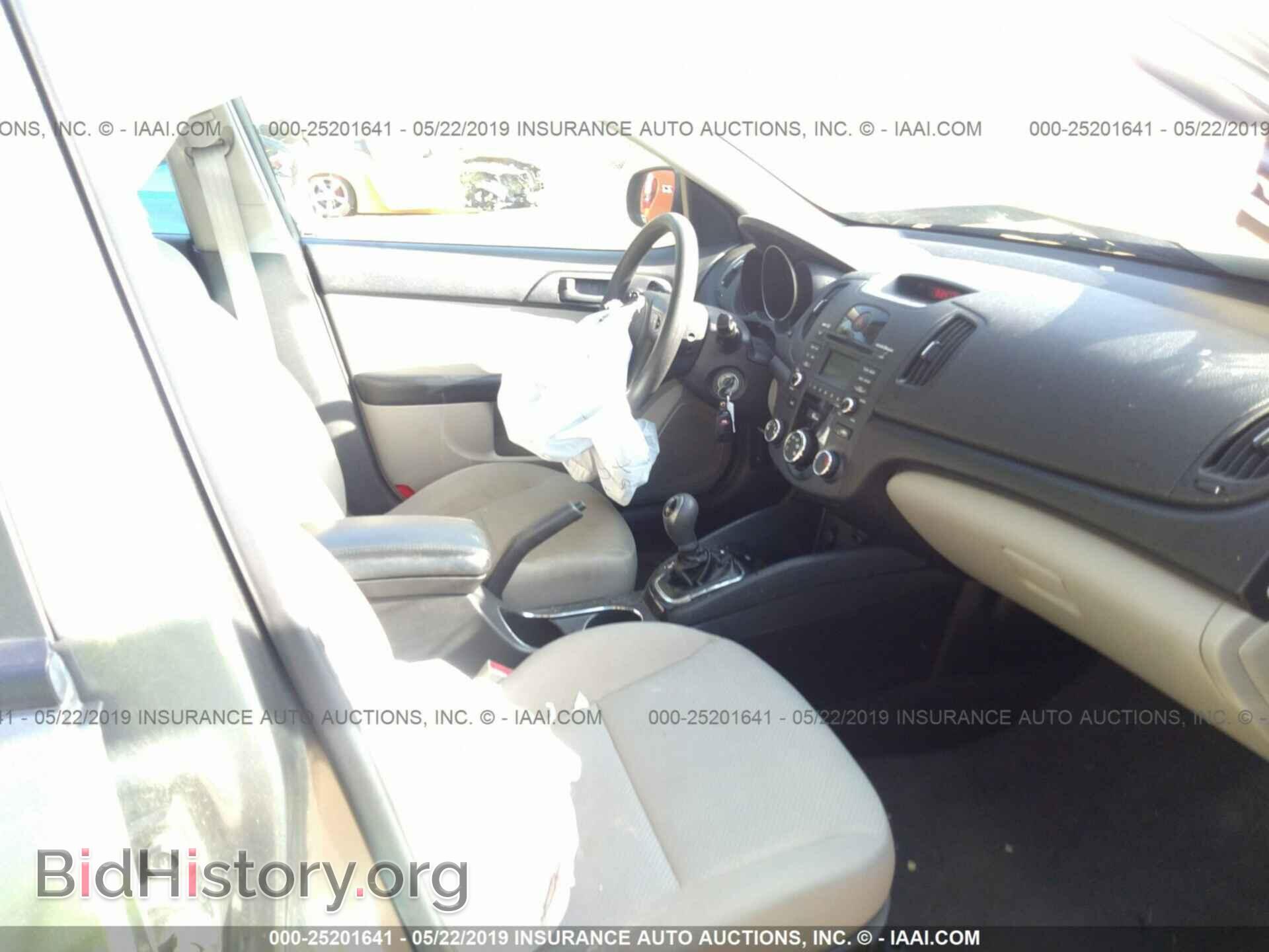 2012 KIA FORTE - VIN: KNAFU4A22C5643721 - Фото 5