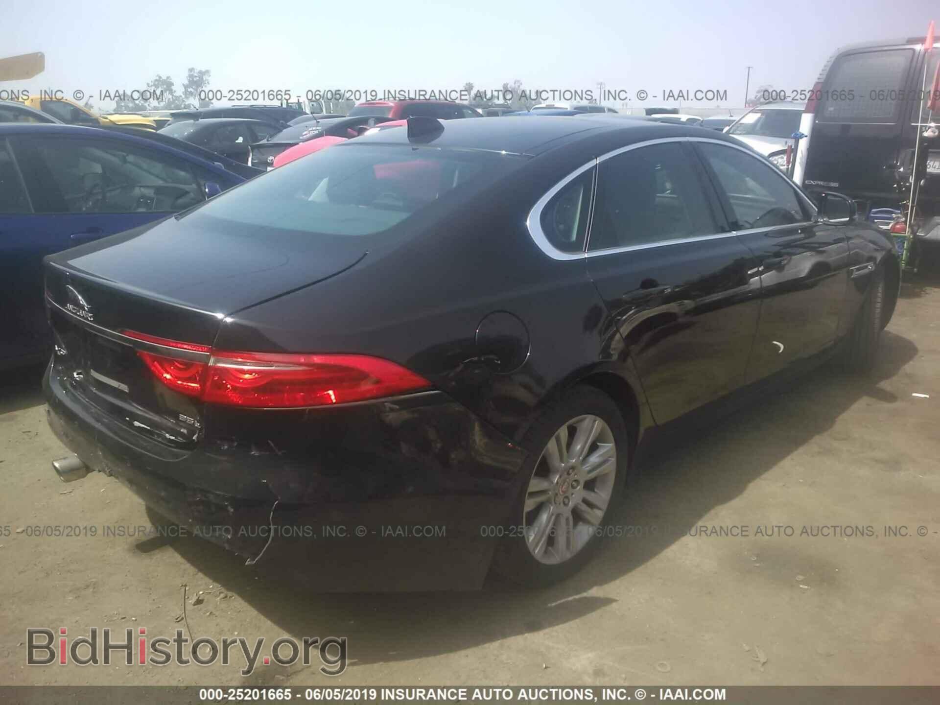 2017 JAGUAR XF - VIN: SAJBD4BV1HCY45657 - Фото 4