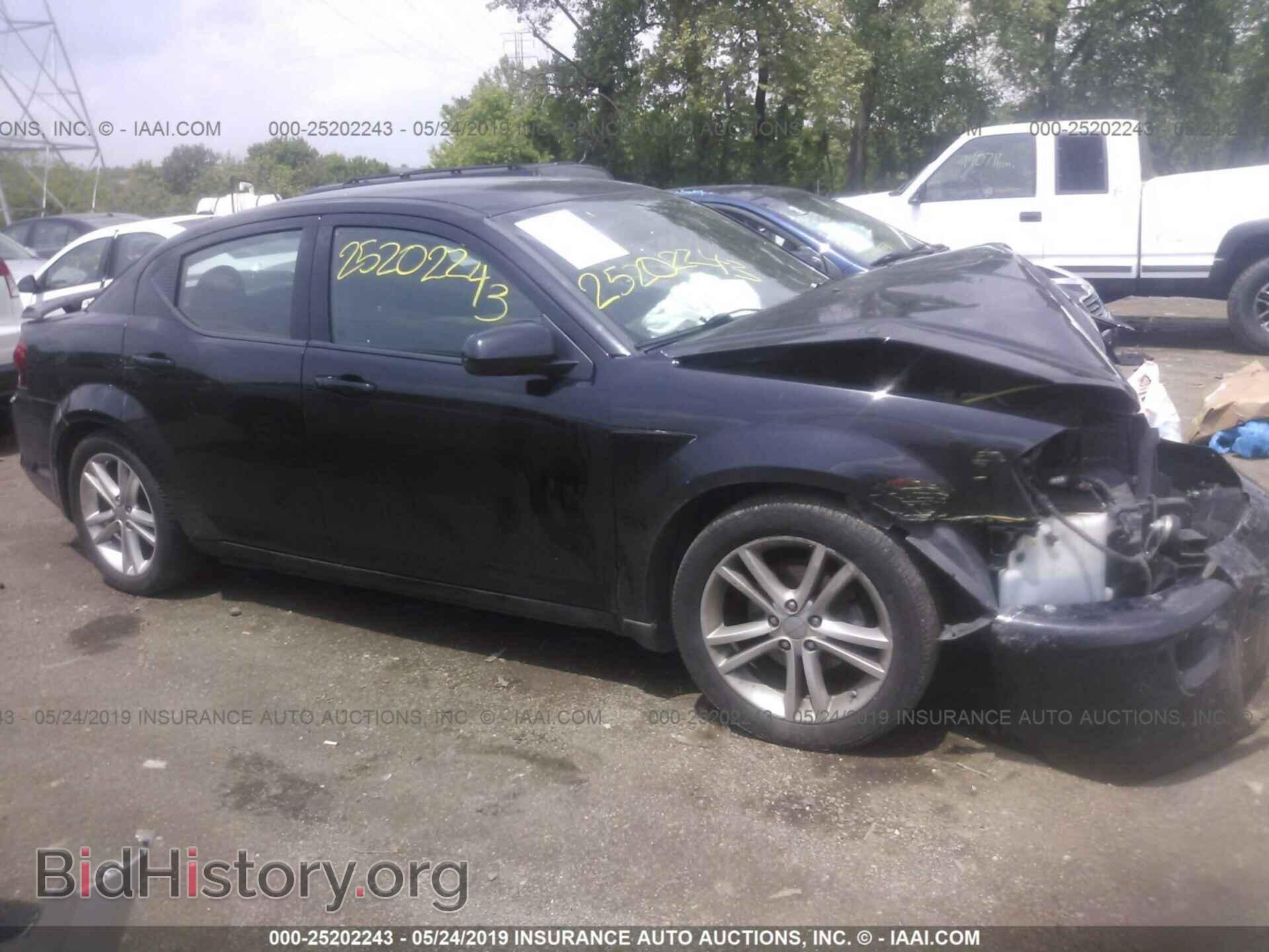 Photo 1B3BD1FG1BN622279 - DODGE AVENGER 2011