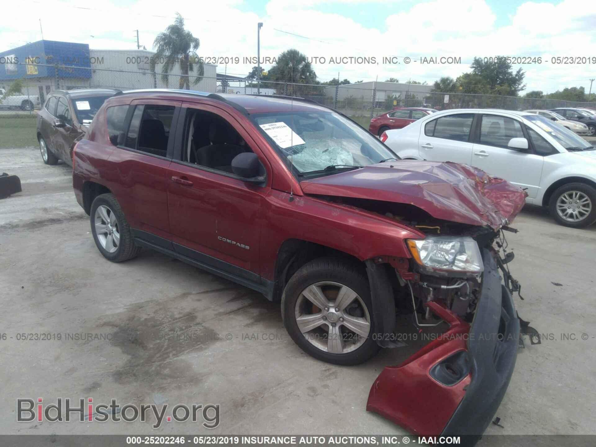 Фотография 1J4NT1FA6BD138313 - JEEP COMPASS 2011