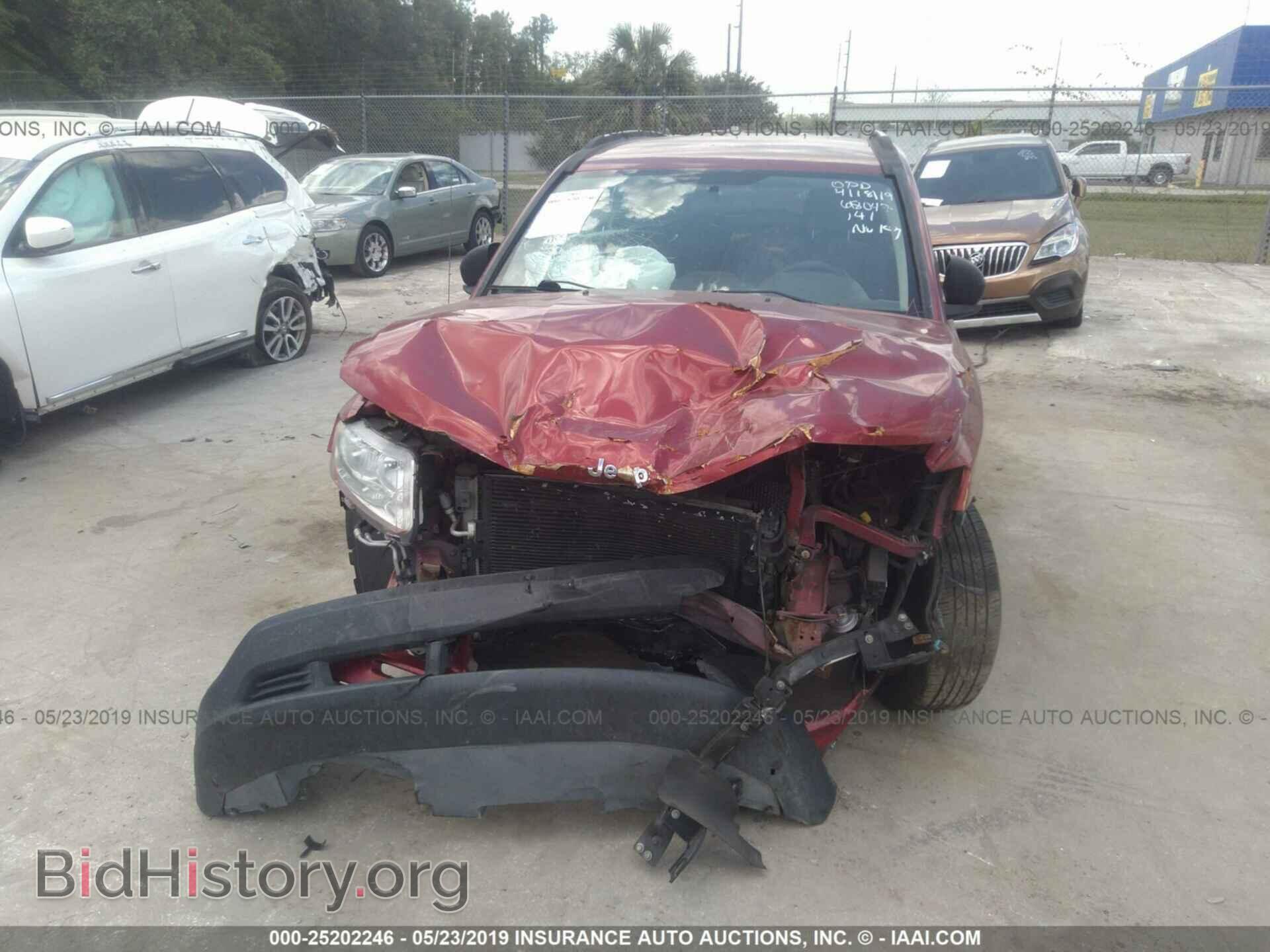 2011 JEEP COMPASS - VIN: 1J4NT1FA6BD138313 - Фото 6