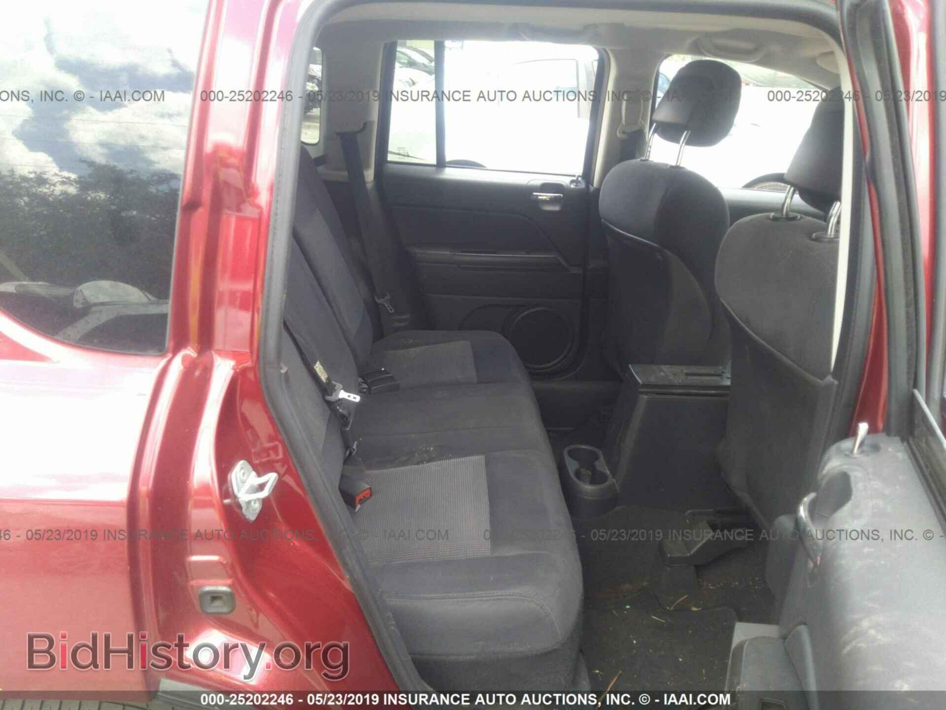 2011 JEEP COMPASS - VIN: 1J4NT1FA6BD138313 - Фото 8