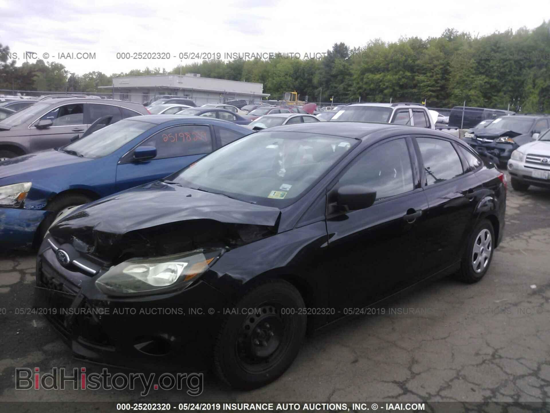 2014 FORD FOCUS - VIN: 1FADP3E29EL167140 - Photo 2