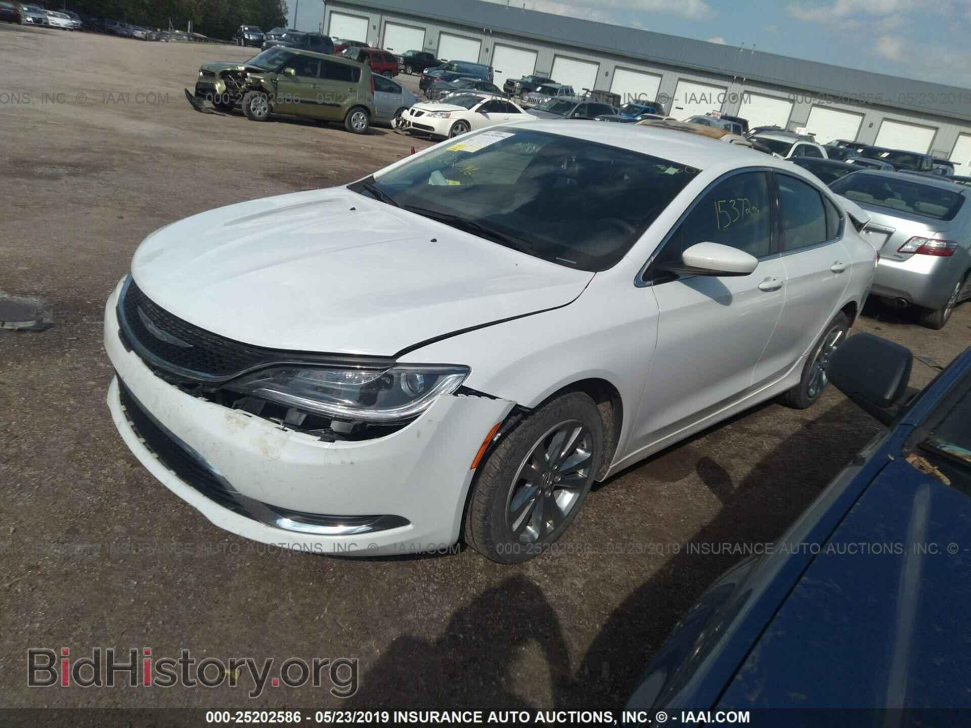 2016 CHRYSLER 200 - VIN: 1C3CCCAB2GN150859 - Photo 2