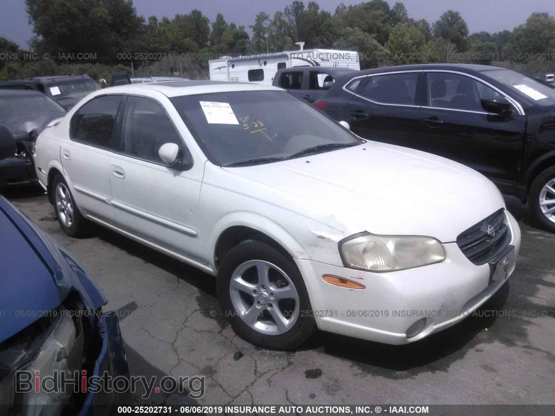 Photo JN1CA31D4YT701070 - NISSAN MAXIMA 2000