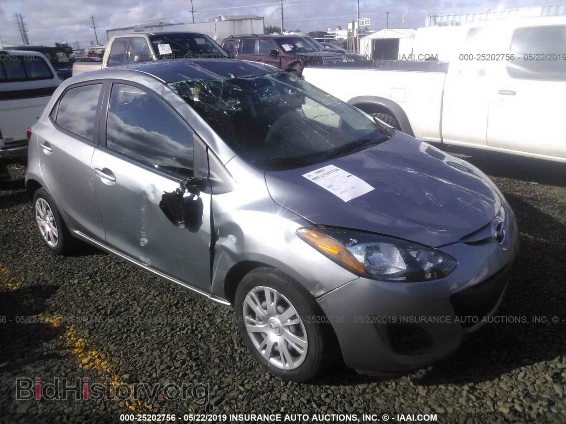 Фотография JM1DE1KZ9D0167810 - MAZDA MAZDA2 2013