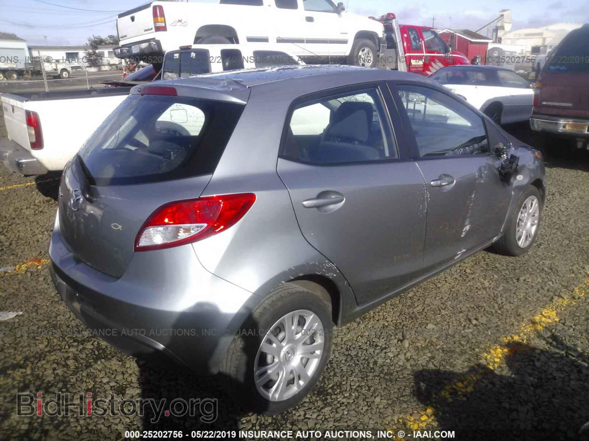 2013 MAZDA MAZDA2 - VIN: JM1DE1KZ9D0167810 - Фото 4