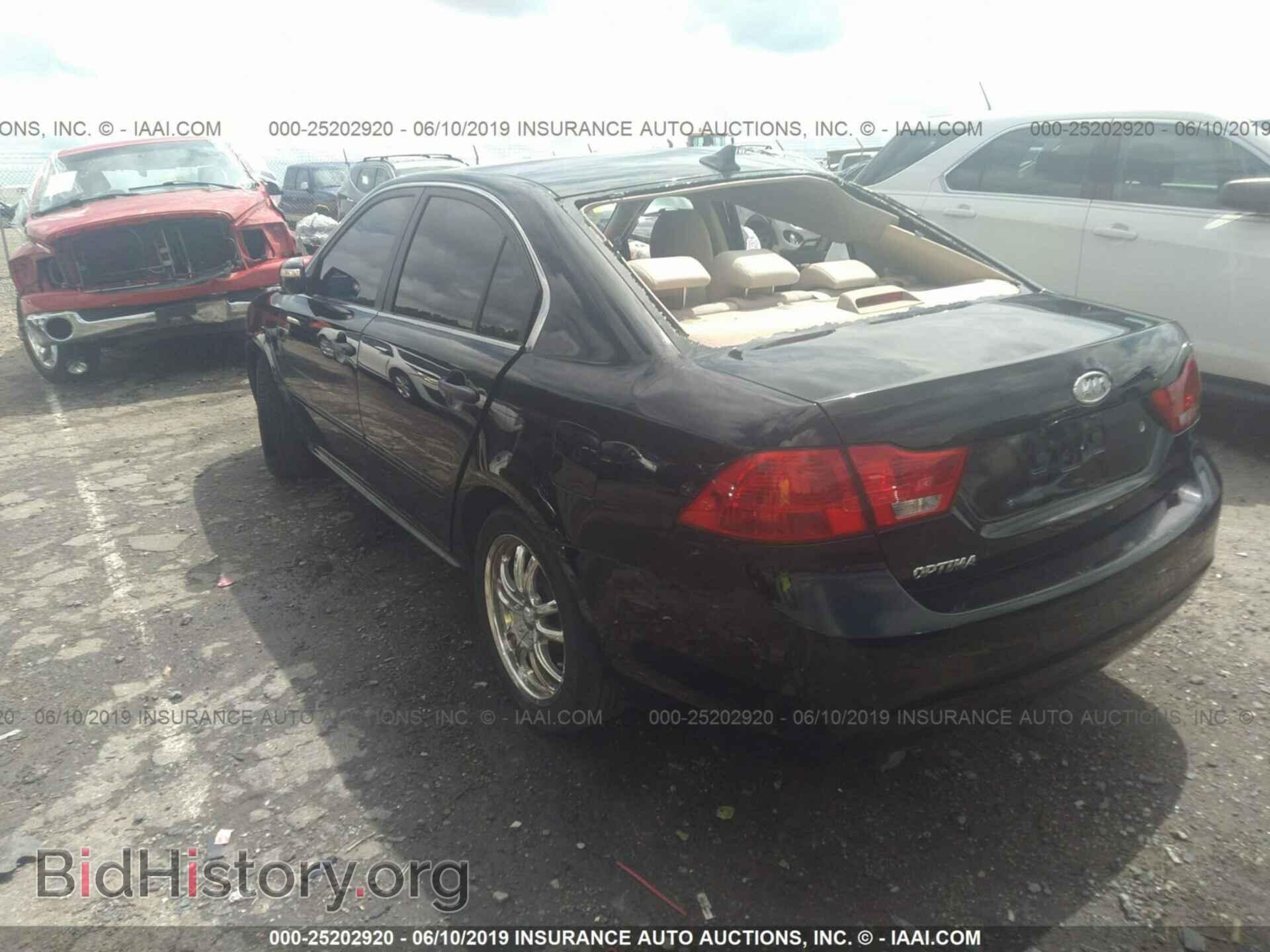 2010 KIA OPTIMA - VIN: KNAGG4A82A5404697 - Photo 3