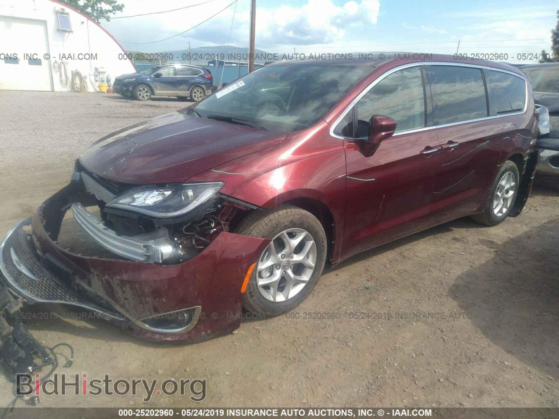 2019 CHRYSLER PACIFICA - VIN: 2C4RC1FG6KR605075 - Фото 2