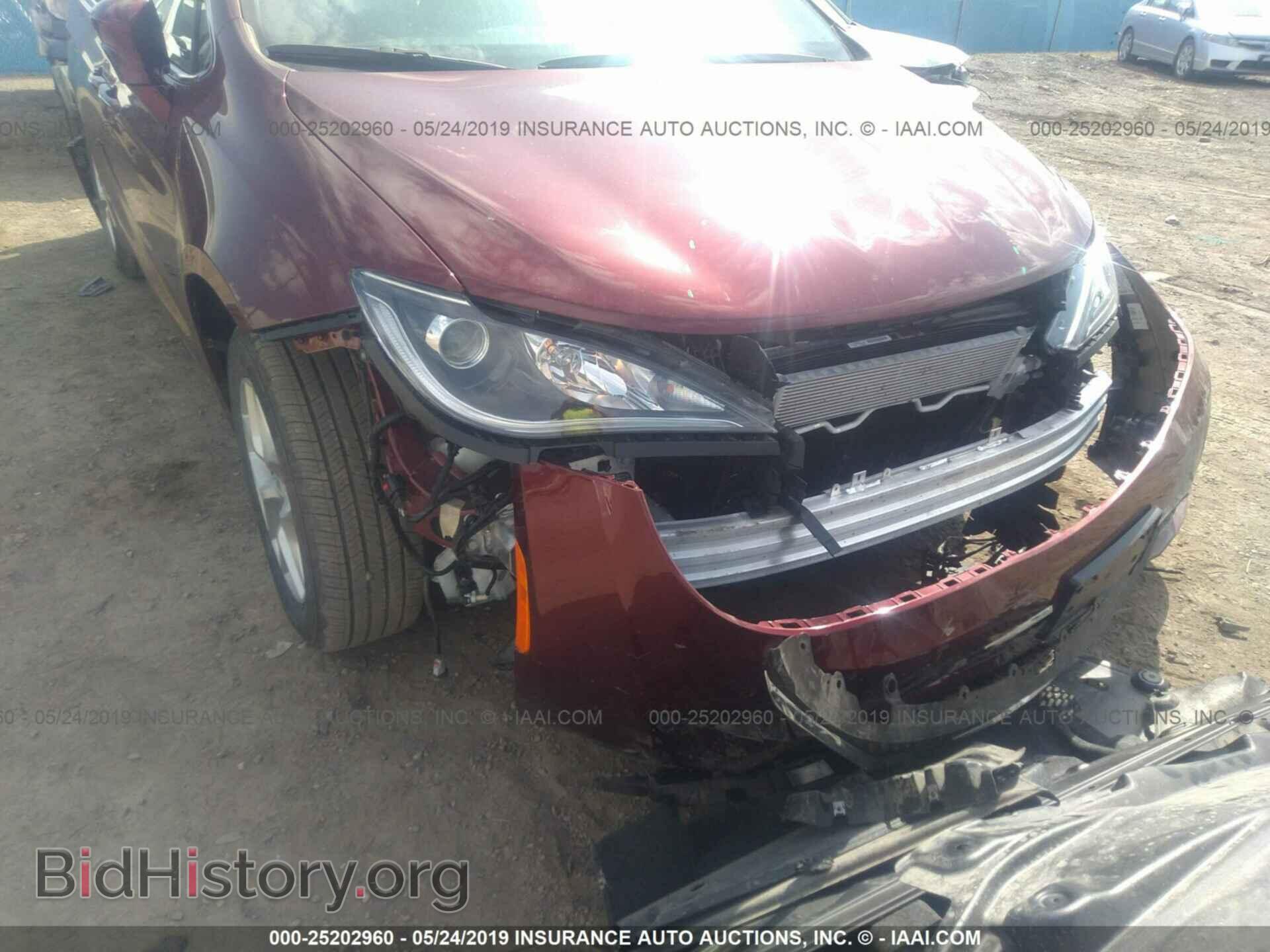 2019 CHRYSLER PACIFICA - VIN: 2C4RC1FG6KR605075 - Фото 6