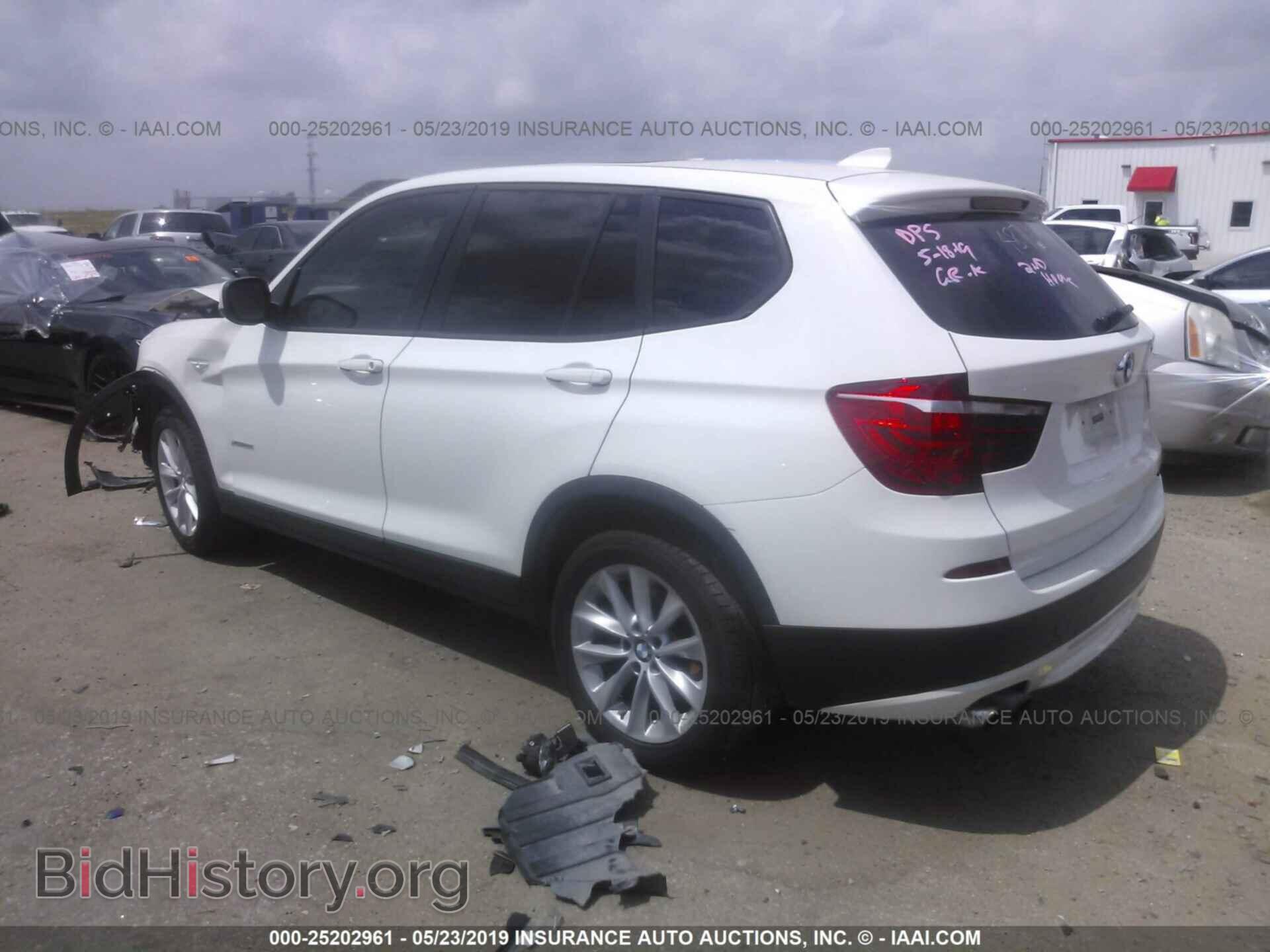2013 BMW X3 - VIN: 5UXWX9C52D0A19030 - Фото 3