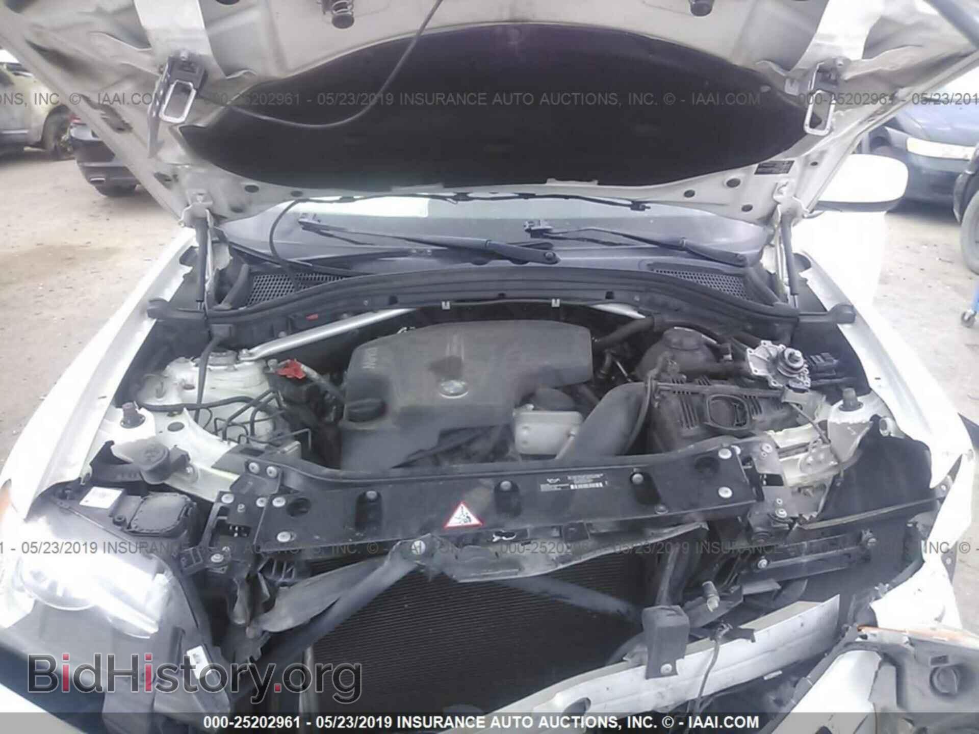 2013 BMW X3 - VIN: 5UXWX9C52D0A19030 - Фото 10