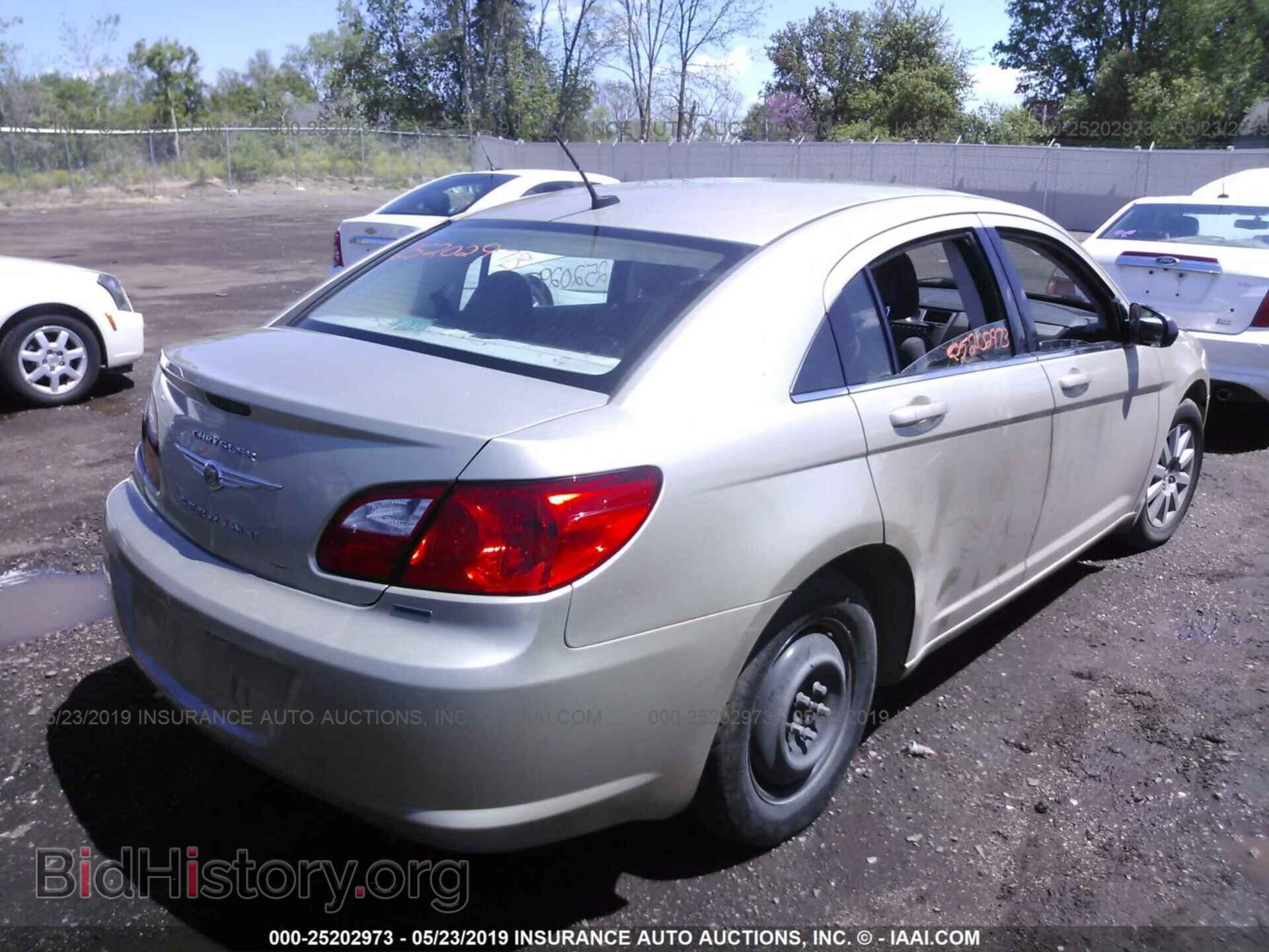 2010 CHRYSLER SEBRING - VIN: 1C3CC4FB1AN161101 - Photo 4