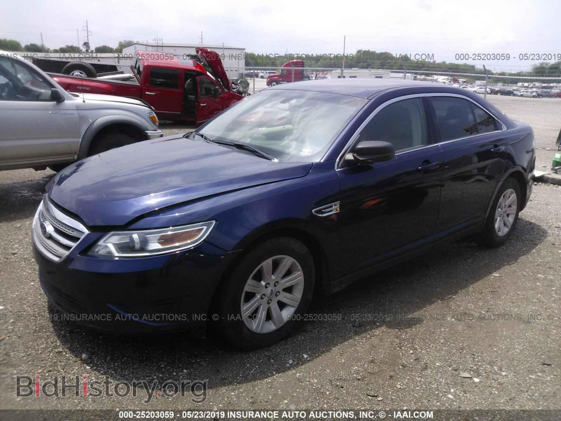 2011 FORD TAURUS - VIN: 1FAHP2DW7BG116482 - Photo 2