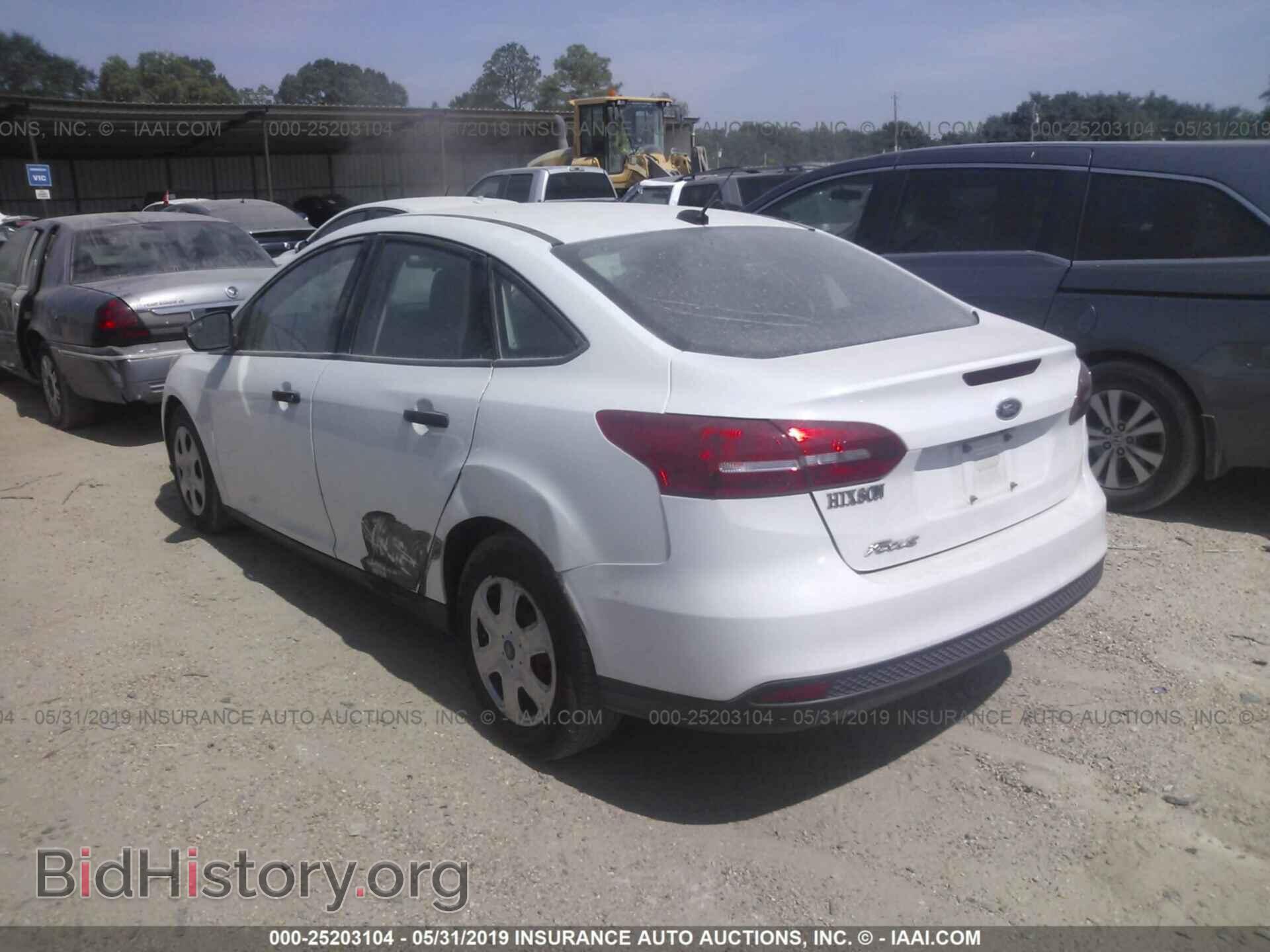 2017 FORD FOCUS - VIN: 1FADP3E27HL331179 - Фото 3