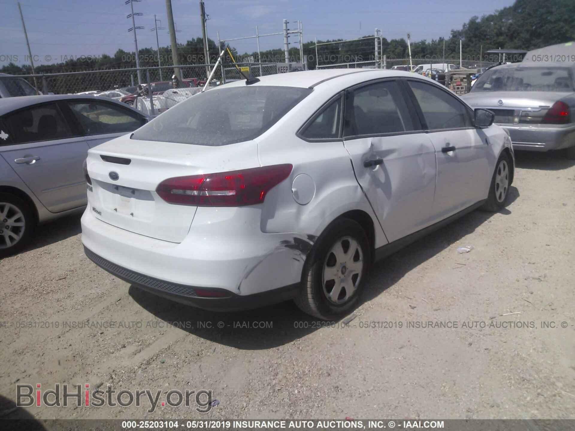 2017 FORD FOCUS - VIN: 1FADP3E27HL331179 - Фото 4