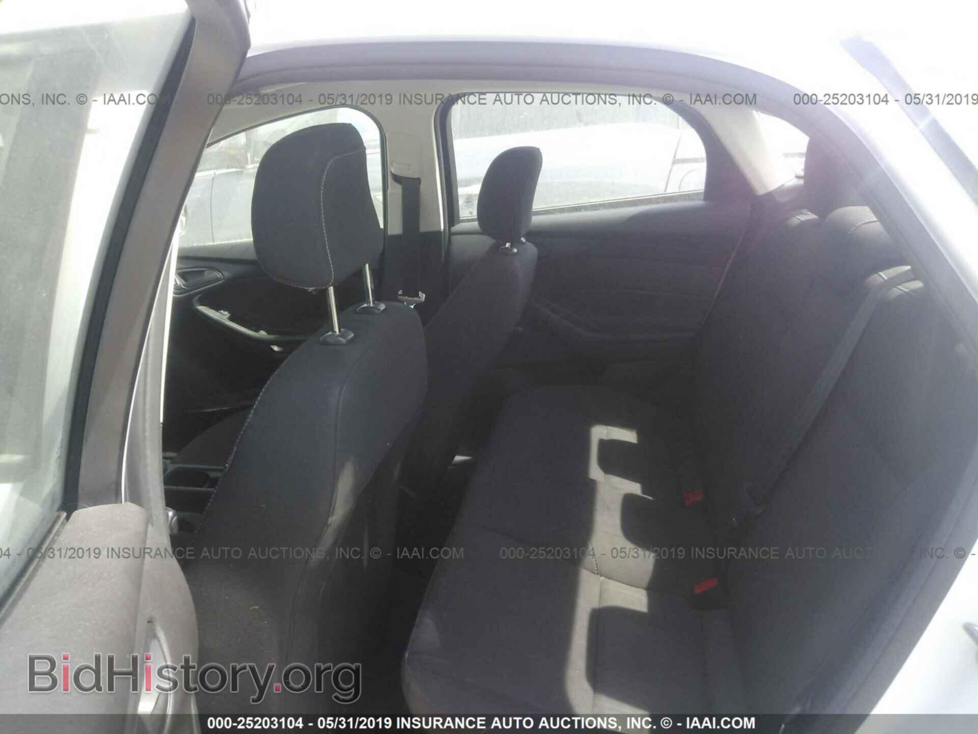 2017 FORD FOCUS - VIN: 1FADP3E27HL331179 - Фото 8