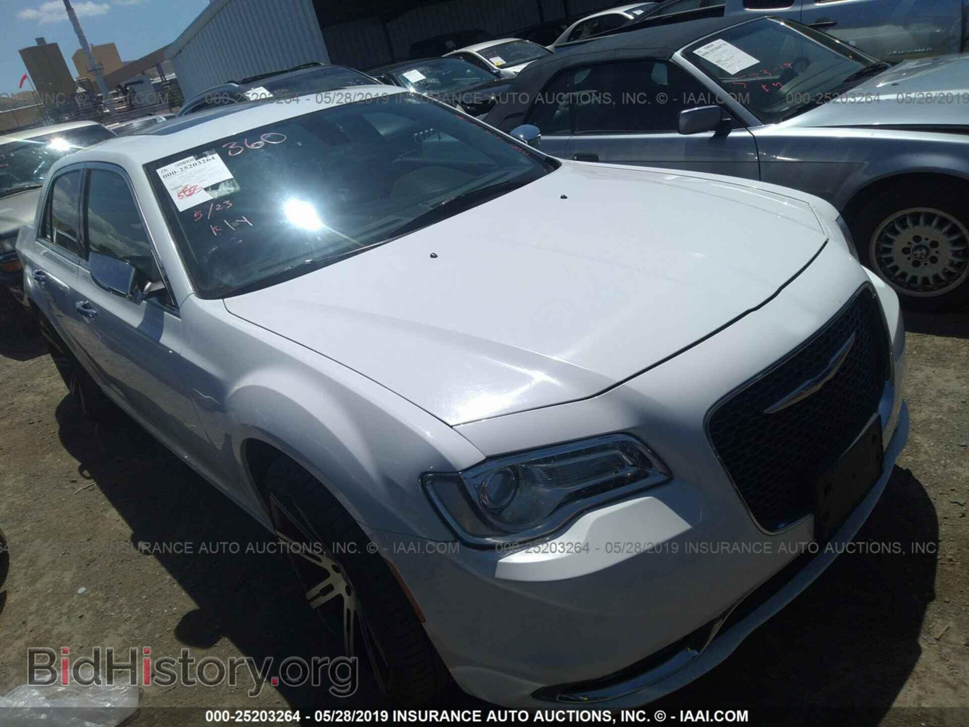 Фотография 2C3CCAEG9GH128120 - CHRYSLER 300C 2016