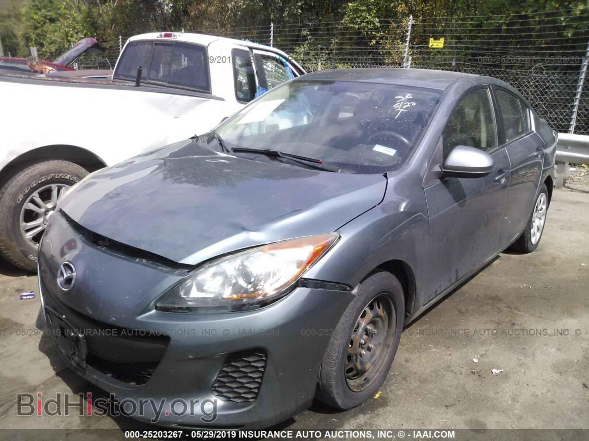 2013 MAZDA 3 - VIN: JM1BL1TG8D1744444 - Фото 2