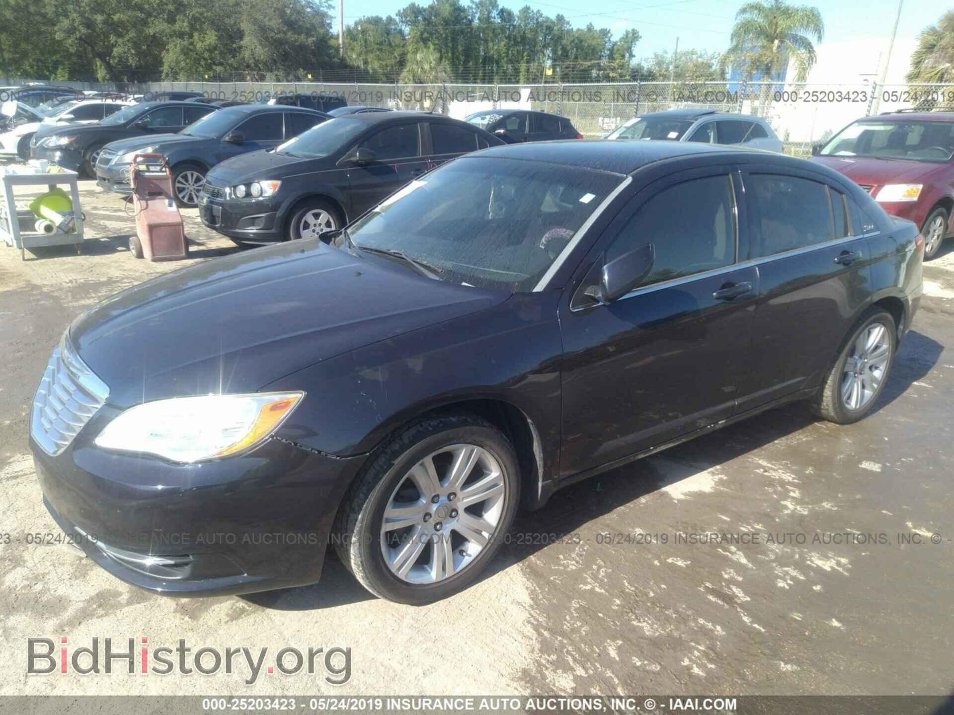 2012 CHRYSLER 200 - VIN: 1C3CCBBB9CN172652 - Фото 2