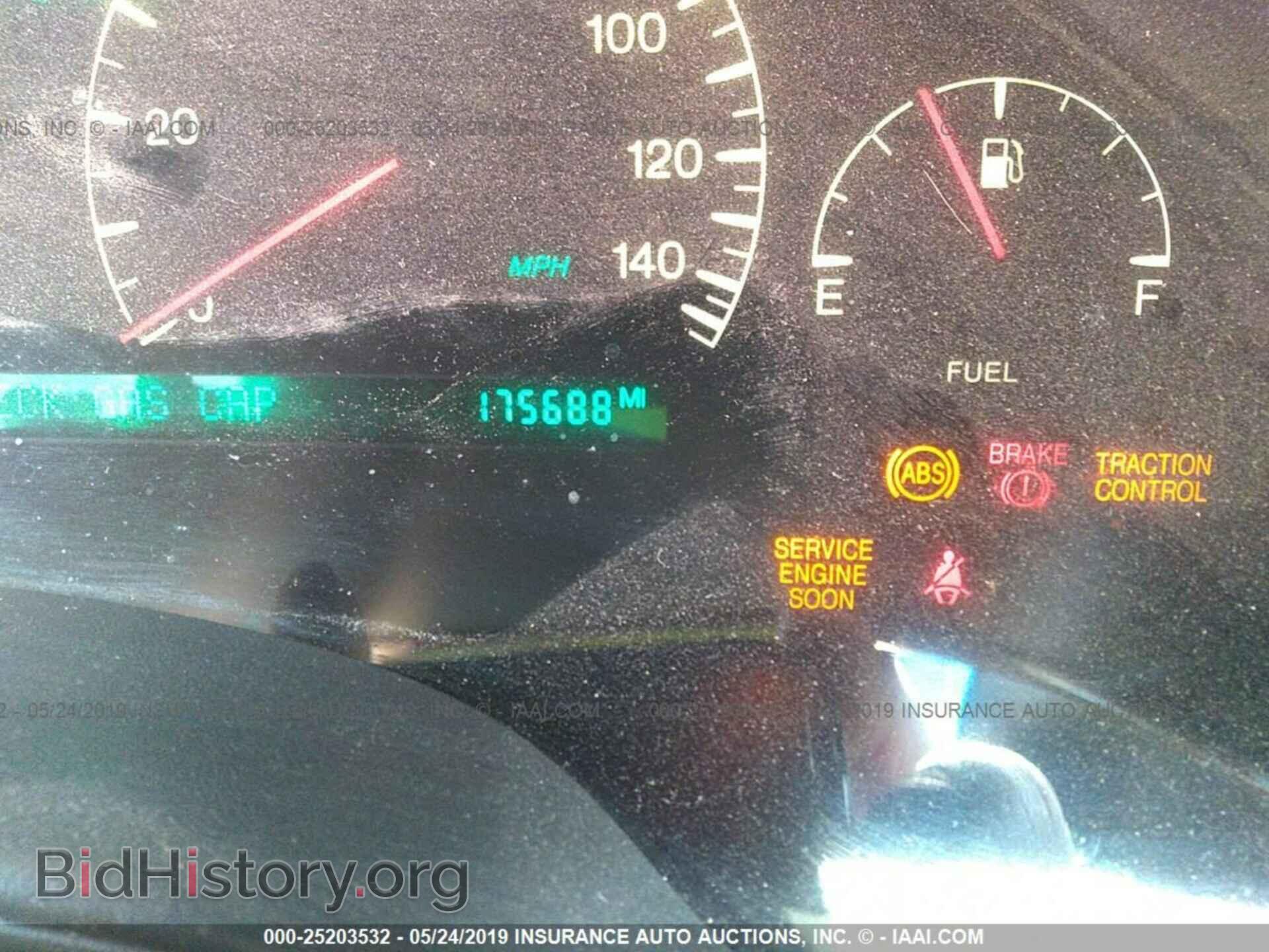 2002 CADILLAC DEVILLE - VIN: 1G6KF579X2U281506 - Photo 7