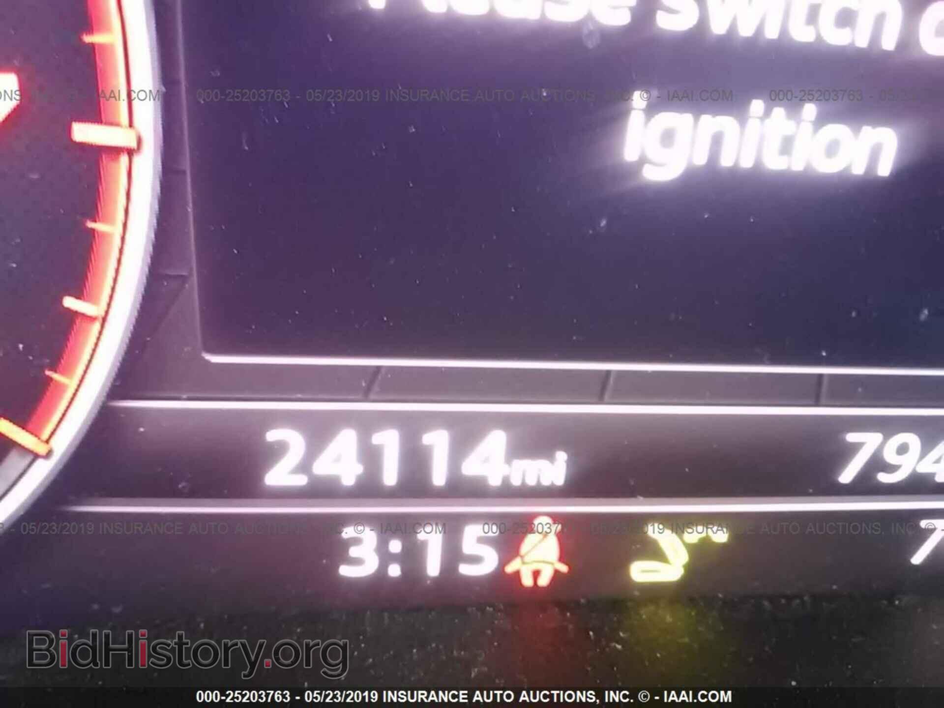 2018 AUDI Q7 - VIN: WA1VAAF71JD000459 - Фото 7