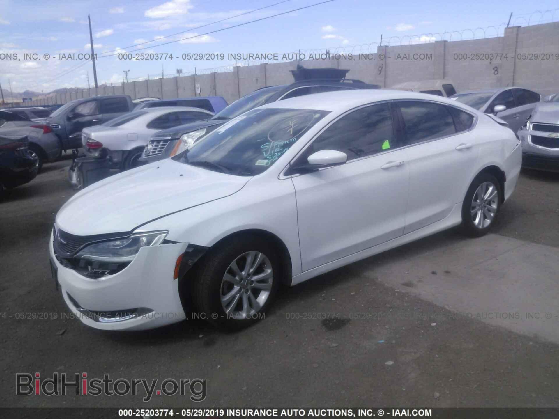 2015 CHRYSLER 200 - VIN: 1C3CCCAB4FN708340 - Photo 2