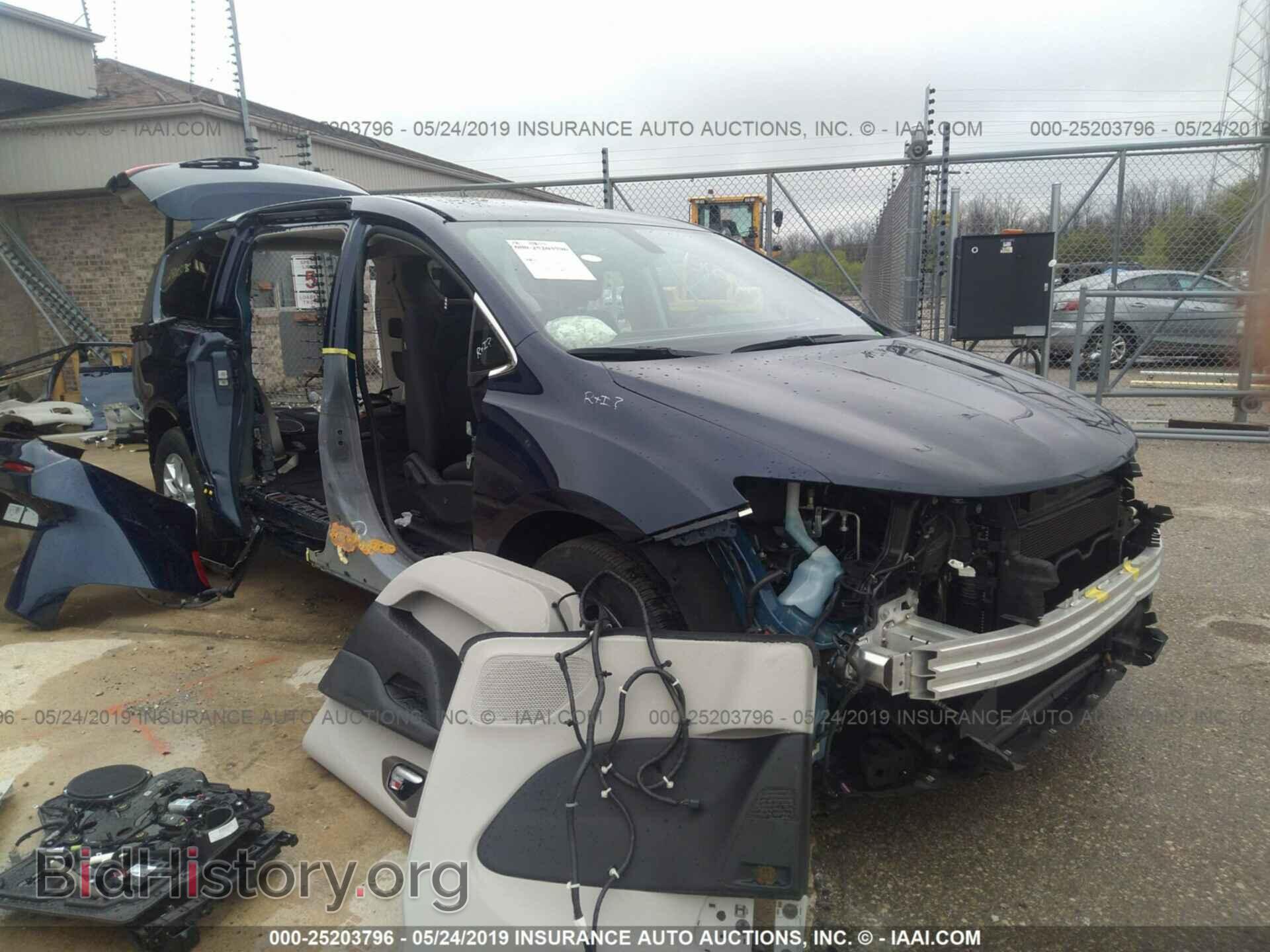 Фотография 2C4RC1DG2HR522173 - CHRYSLER PACIFICA 2017