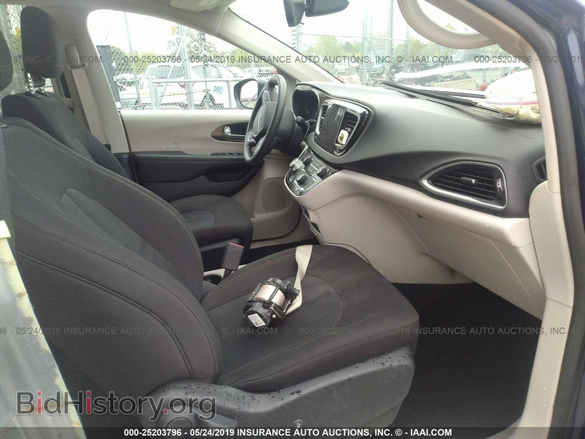 2017 CHRYSLER PACIFICA - VIN: 2C4RC1DG2HR522173 - Фото 5