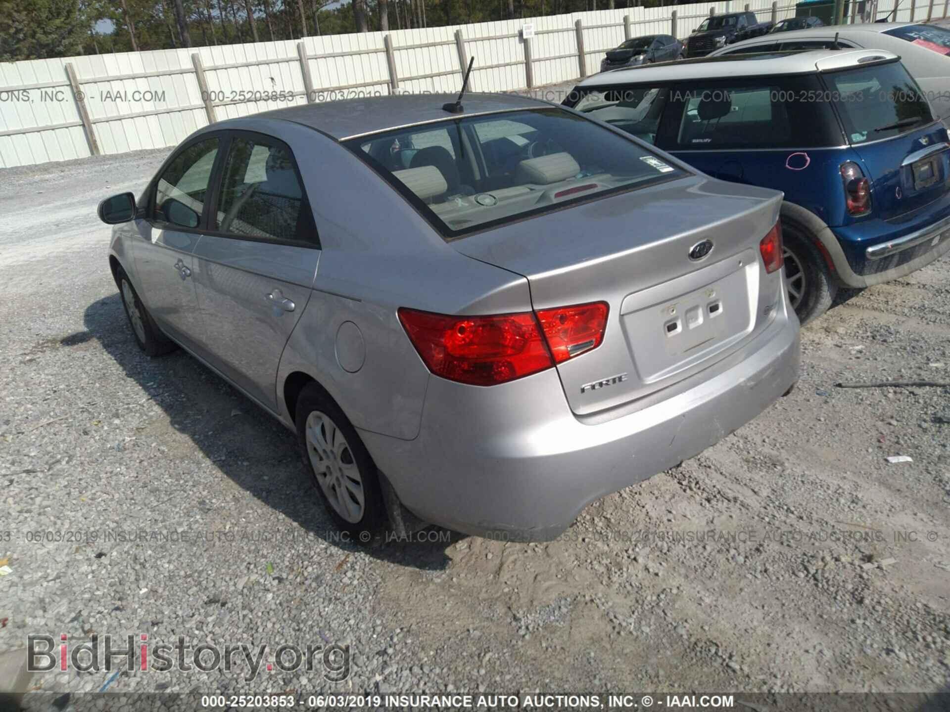 2013 KIA FORTE - VIN: KNAFT4A28D5646272 - Фото 3