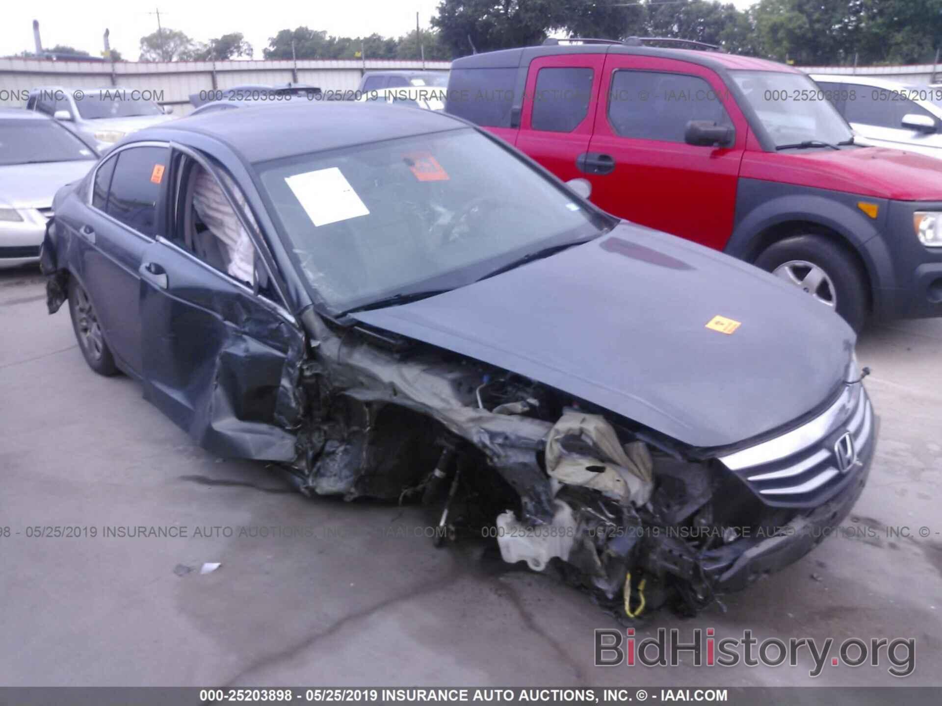 Photo 1HGCP2F48BA041523 - HONDA ACCORD 2011