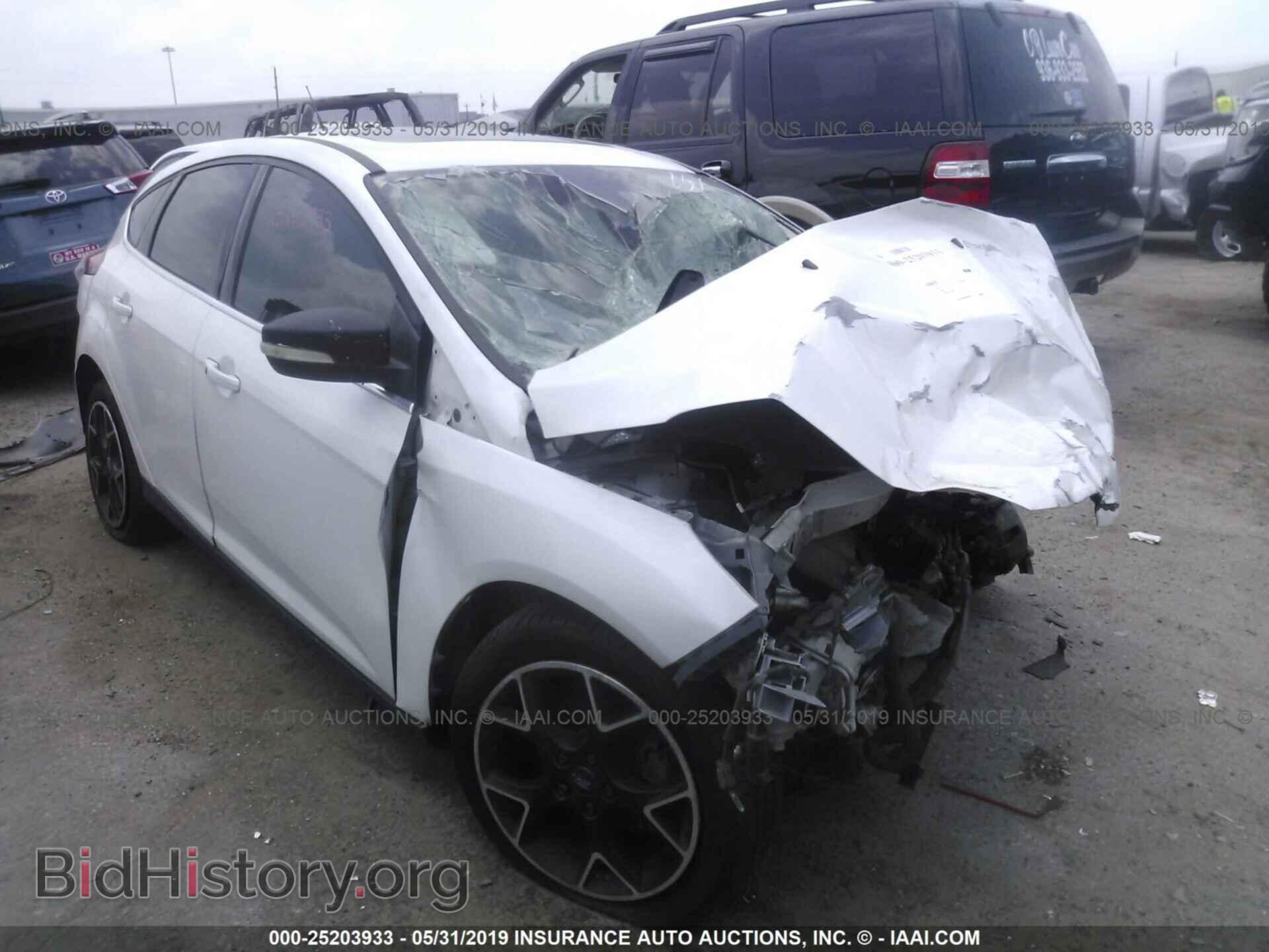 Photo 1FAHP3N26CL324377 - FORD FOCUS 2012