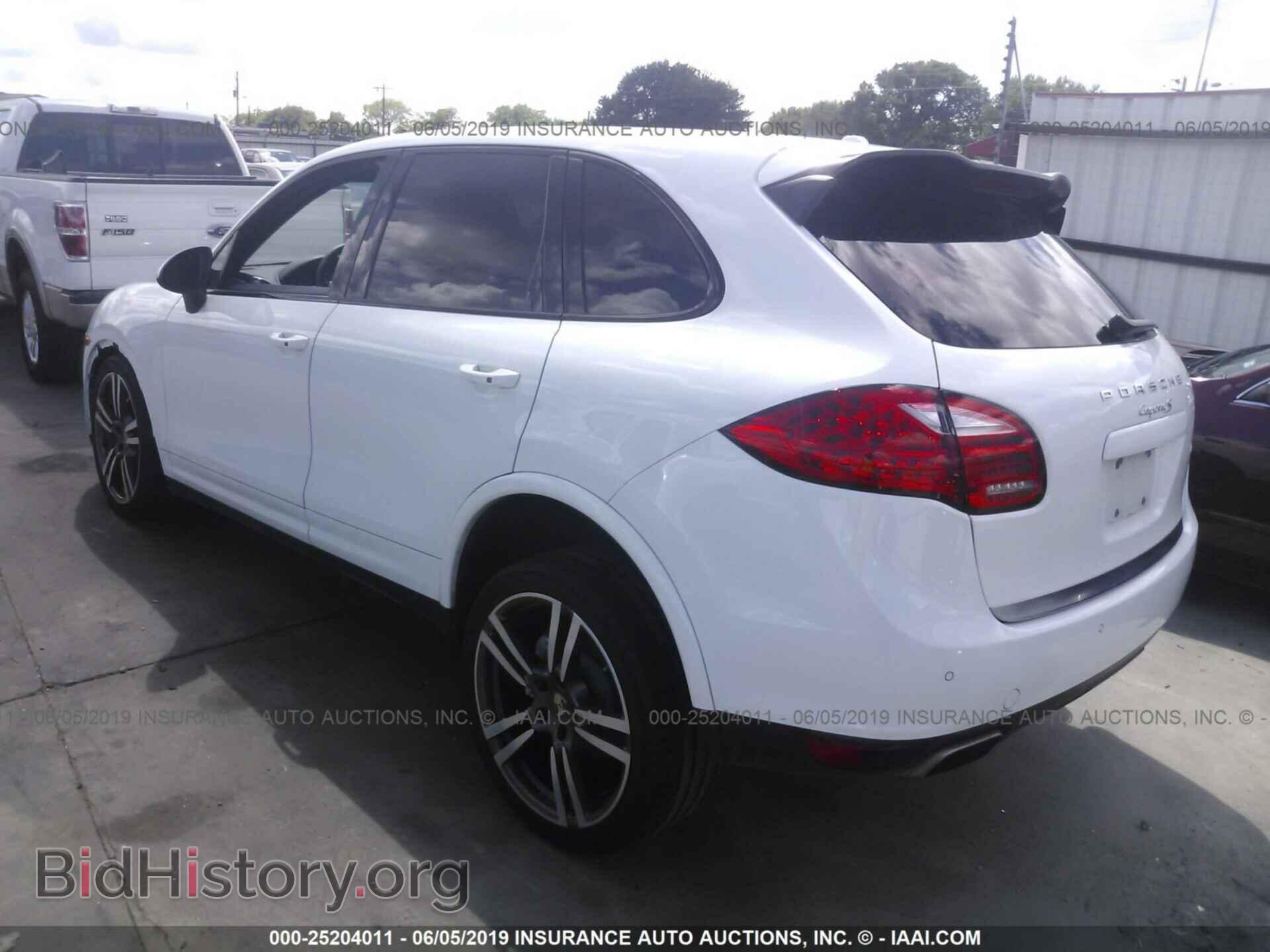 2013 PORSCHE CAYENNE - VIN: WP1AB2A24DLA85356 - Фото 3