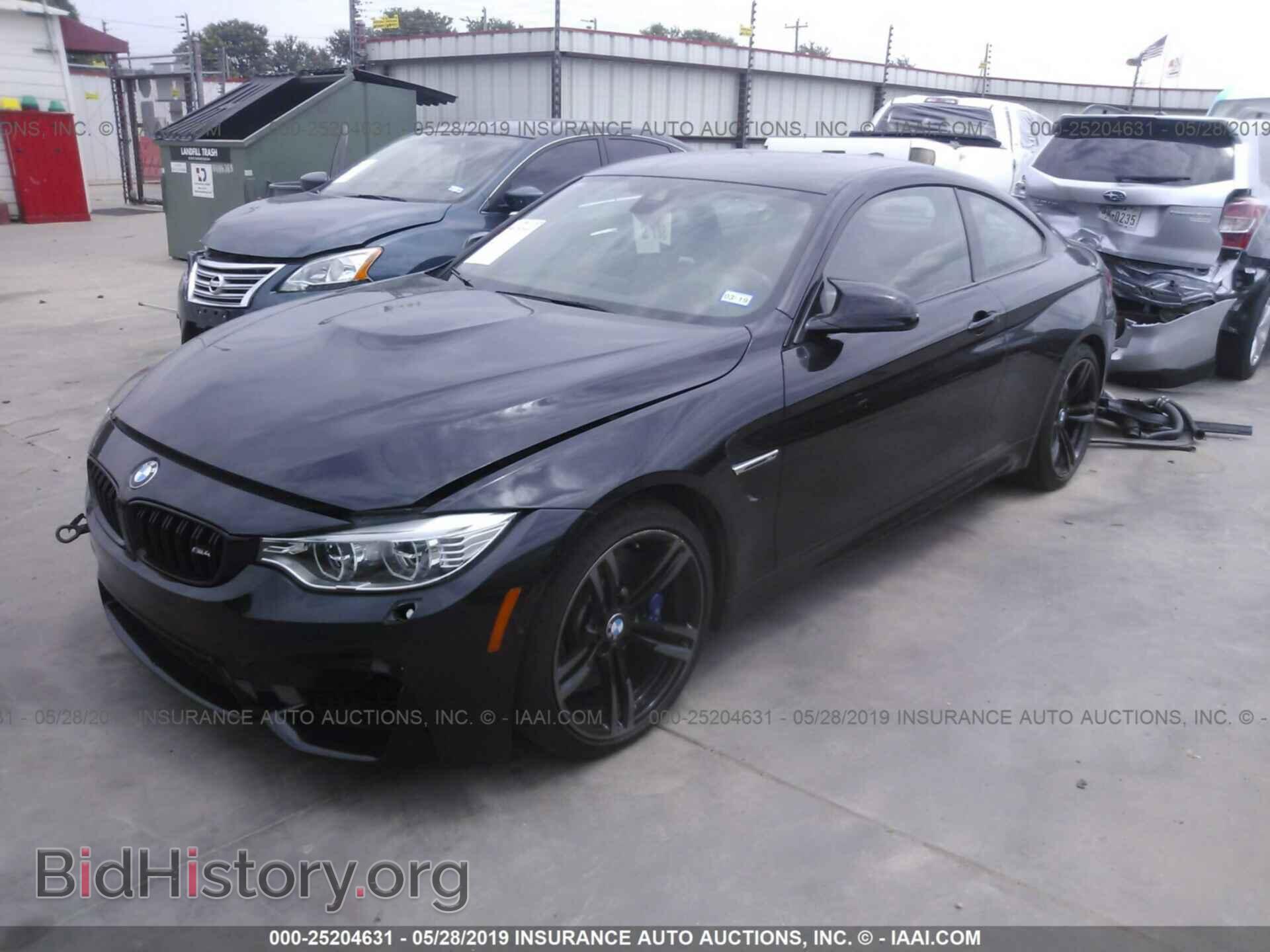 2015 BMW M4 - VIN: WBS3R9C54FK331541 - Фото 2