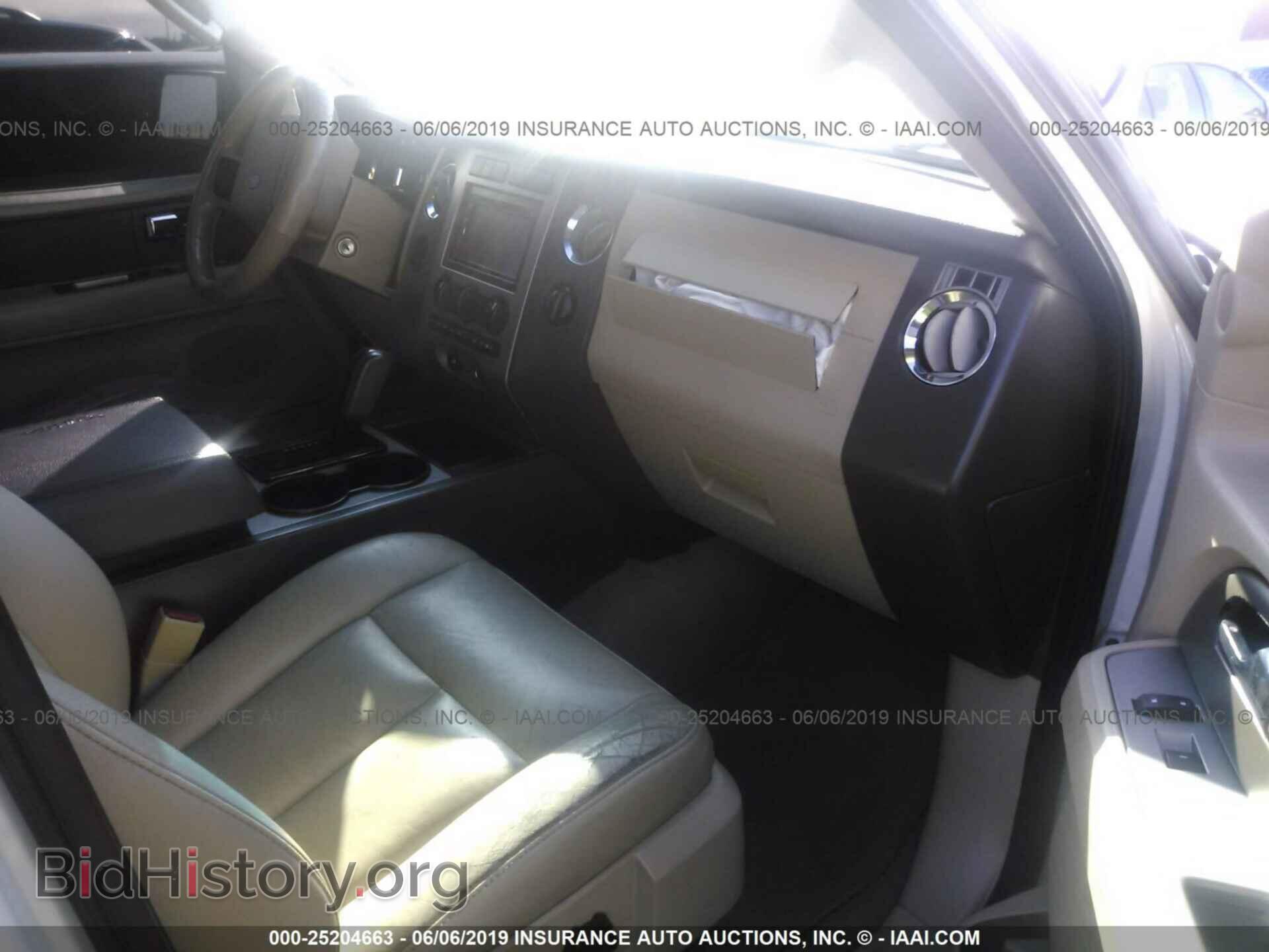 2008 FORD EXPEDITION - VIN: 1FMFU15558LA46888 - Фото 5