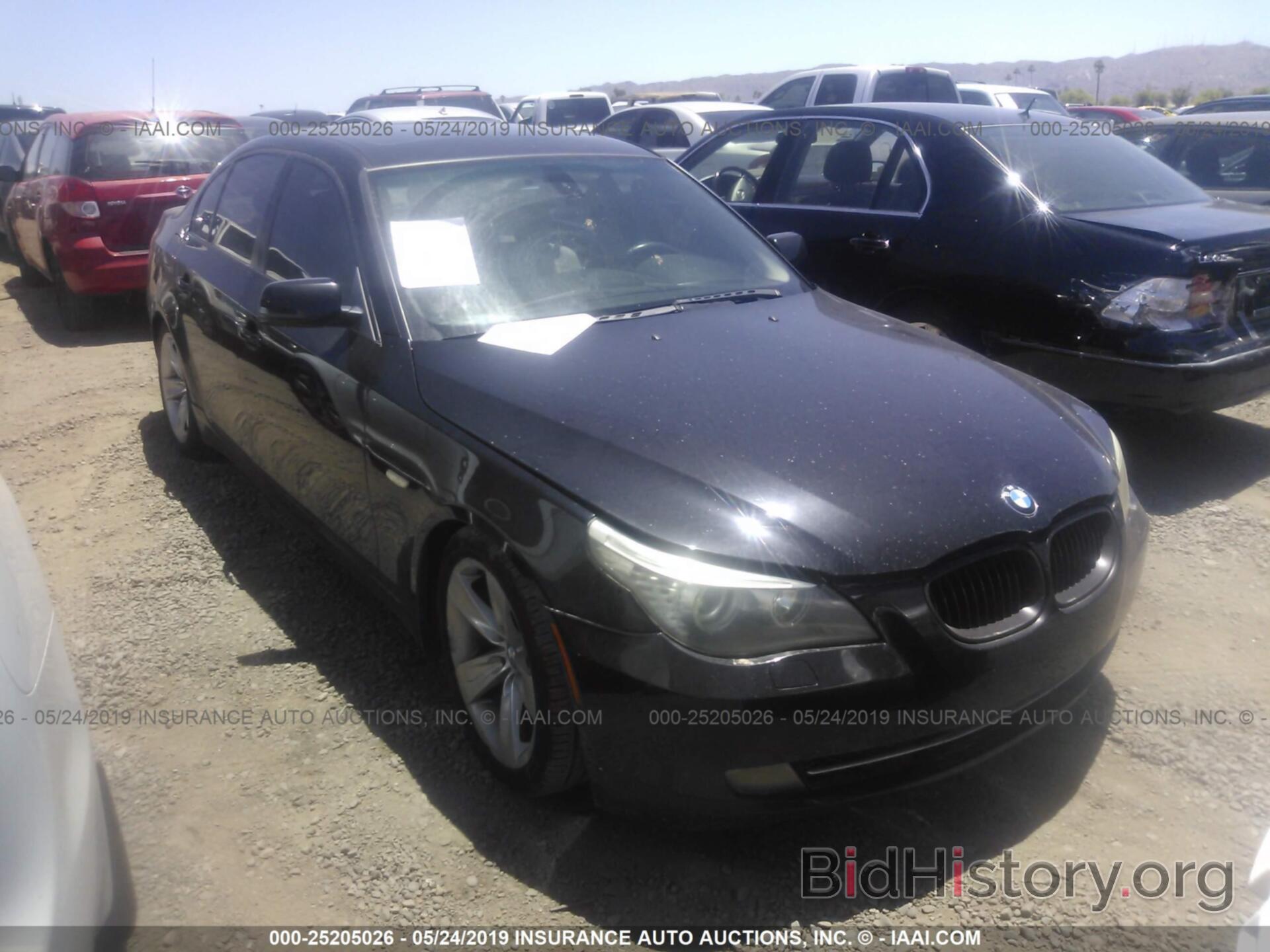 Photo WBANU53518C115633 - BMW 528 2008