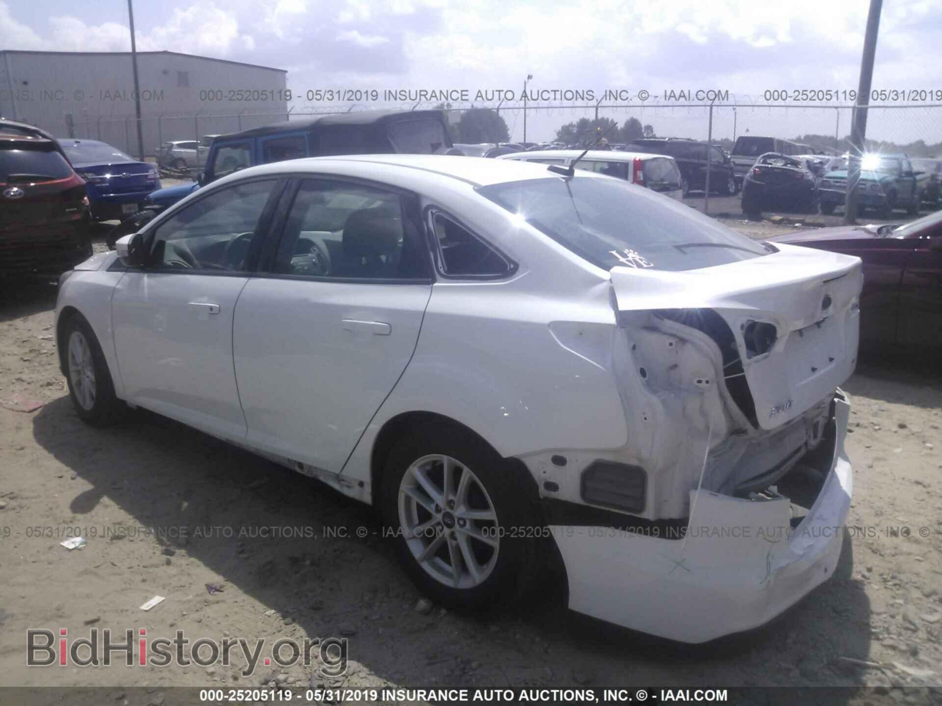 2017 FORD FOCUS - VIN: 1FADP3F29HL322353 - Фото 3