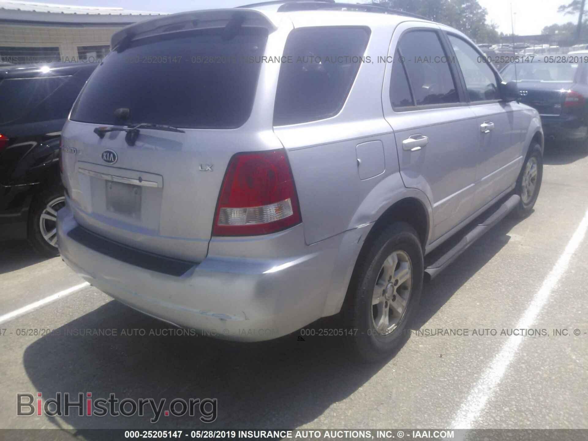 2006 KIA SORENTO - VIN: KNDJD733765643089 - Фото 4
